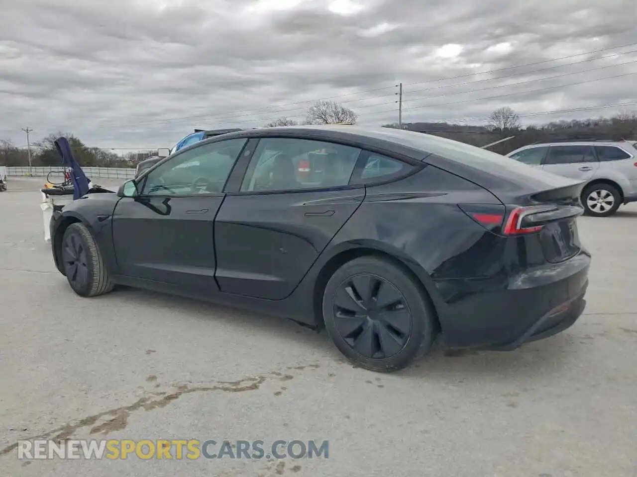 2 Photograph of a damaged car 5YJ3E1EA2RF815451 TESLA MODEL 3 2024