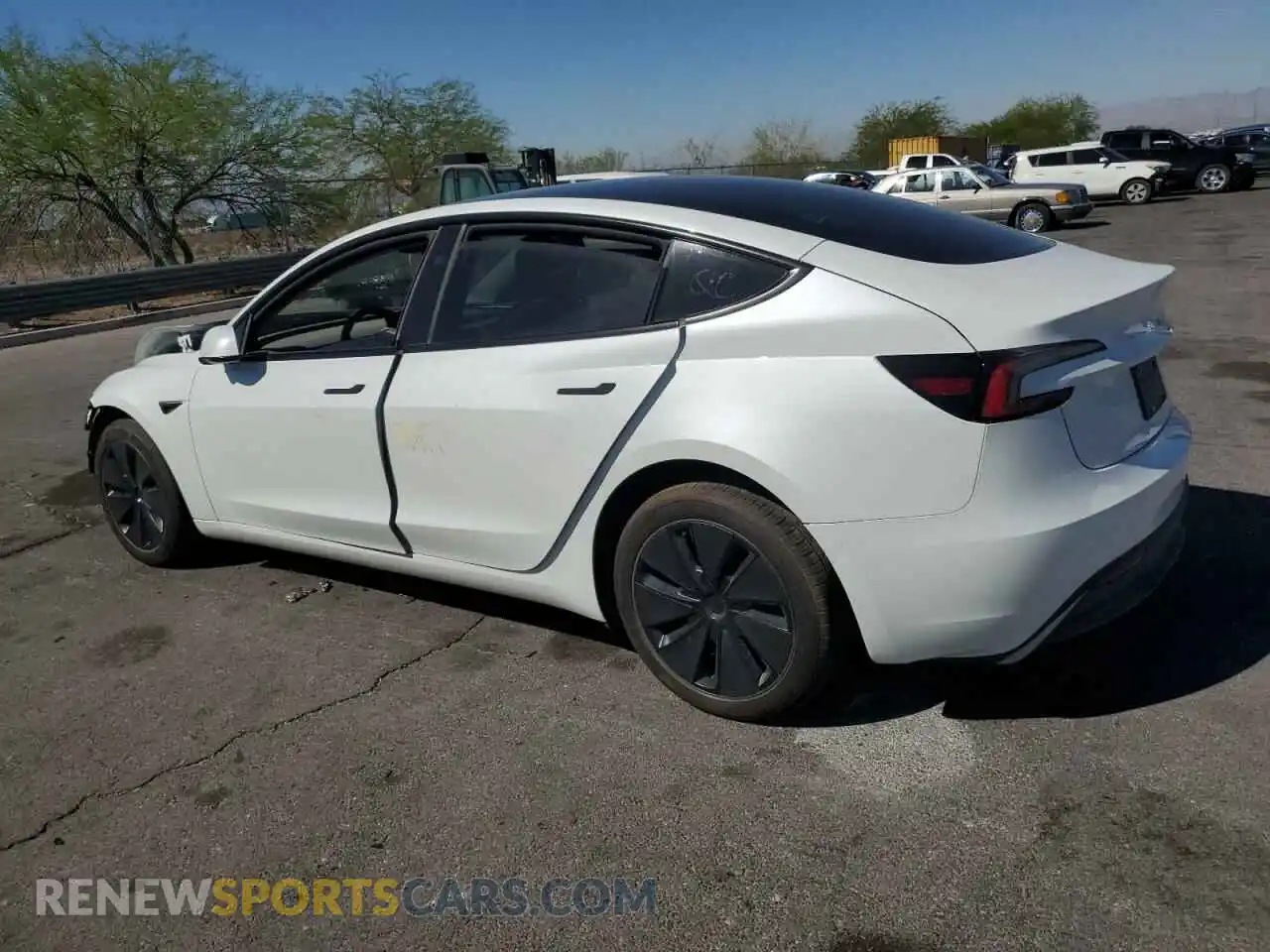 2 Фотография поврежденного автомобиля 5YJ3E1EA2RF821959 TESLA MODEL 3 2024