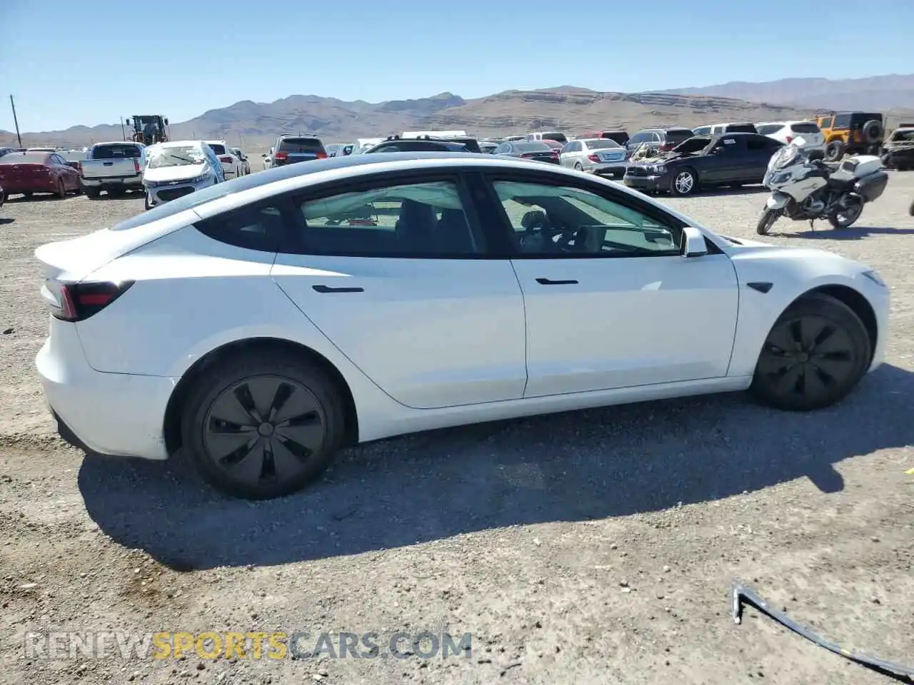 3 Photograph of a damaged car 5YJ3E1EA2RF828426 TESLA MODEL 3 2024