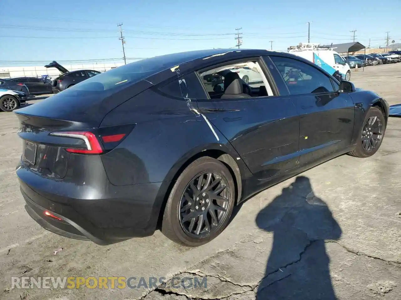3 Photograph of a damaged car 5YJ3E1EA2RF864438 TESLA MODEL 3 2024