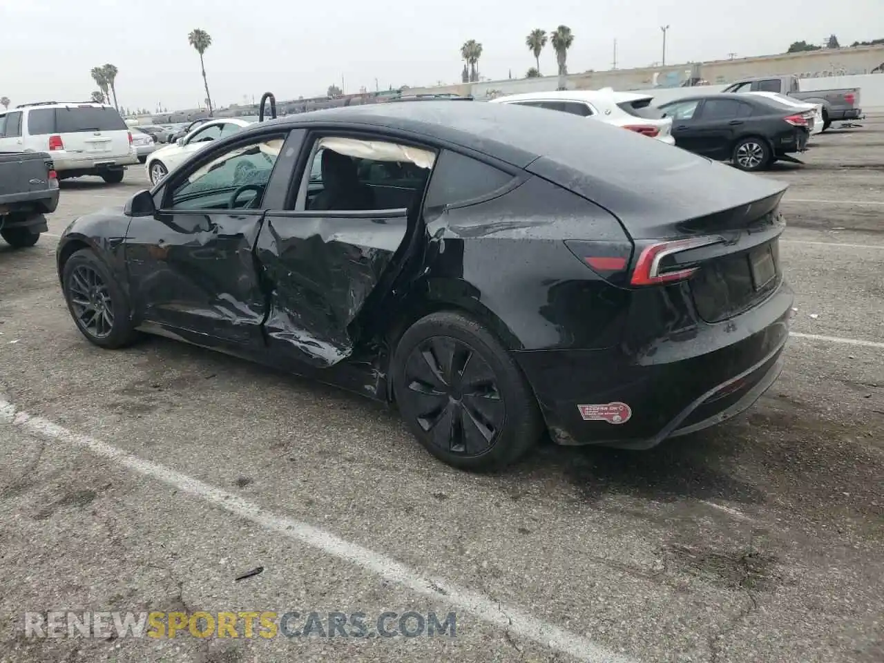 2 Photograph of a damaged car 5YJ3E1EA3RF740372 TESLA MODEL 3 2024