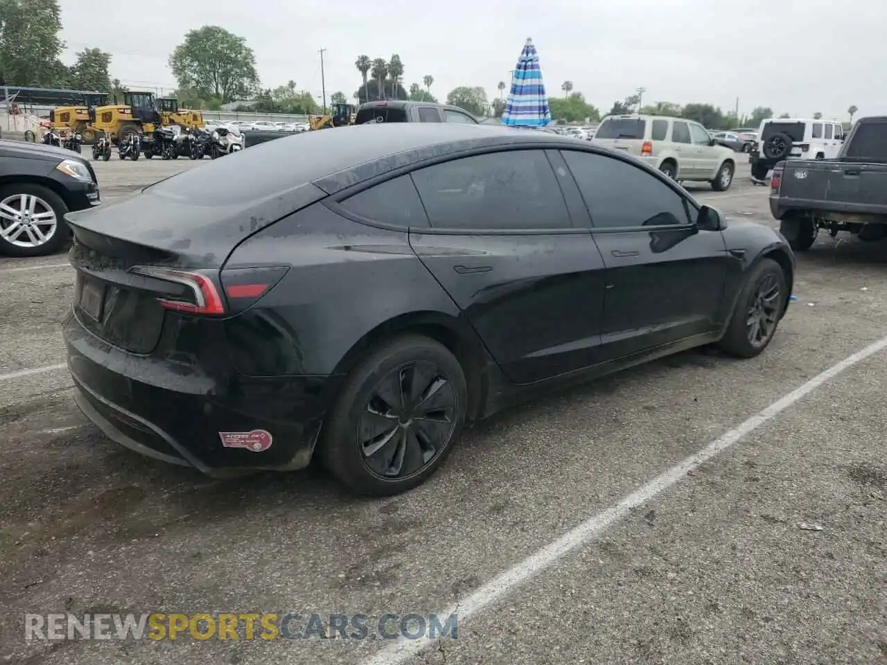 3 Photograph of a damaged car 5YJ3E1EA3RF740372 TESLA MODEL 3 2024