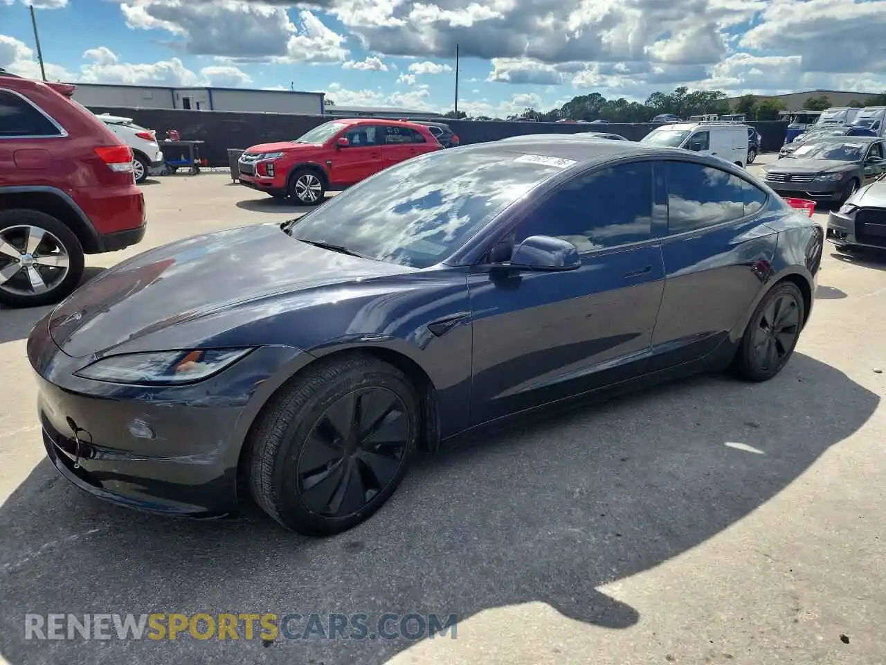 1 Фотография поврежденного автомобиля 5YJ3E1EA4RF724147 TESLA MODEL 3 2024