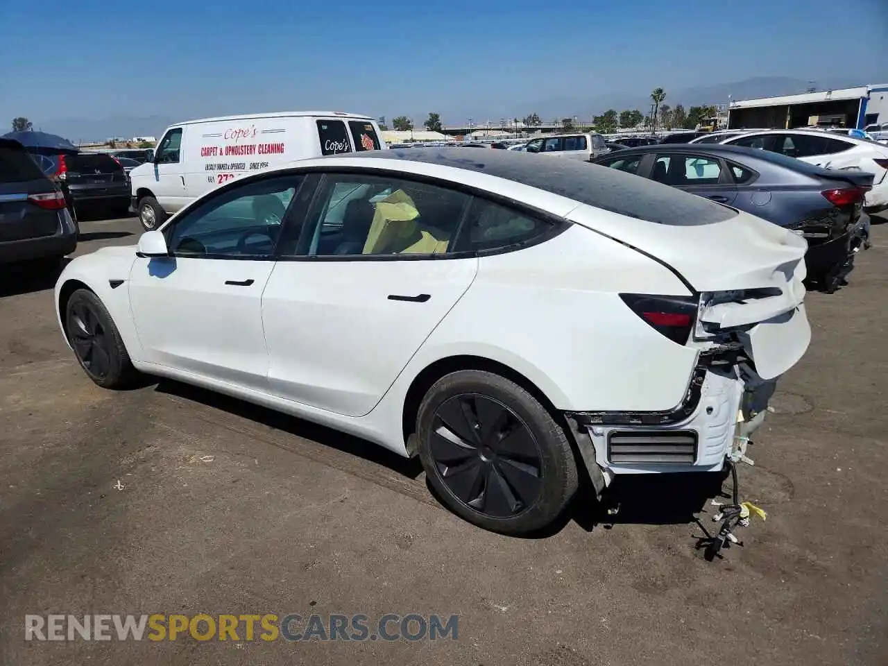 2 Photograph of a damaged car 5YJ3E1EA4RF729512 TESLA MODEL 3 2024