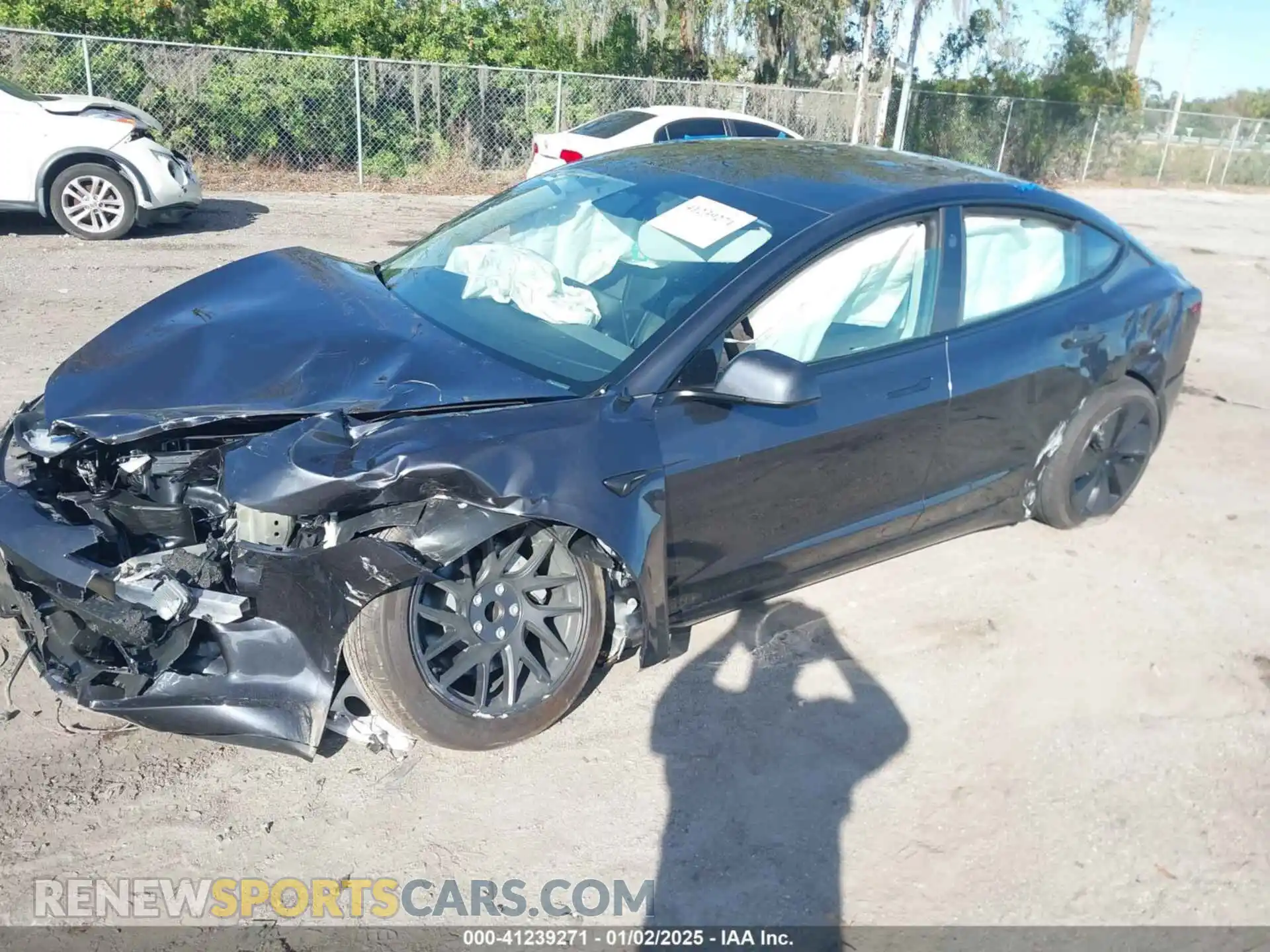 2 Photograph of a damaged car 5YJ3E1EA4RF823499 TESLA MODEL 3 2024