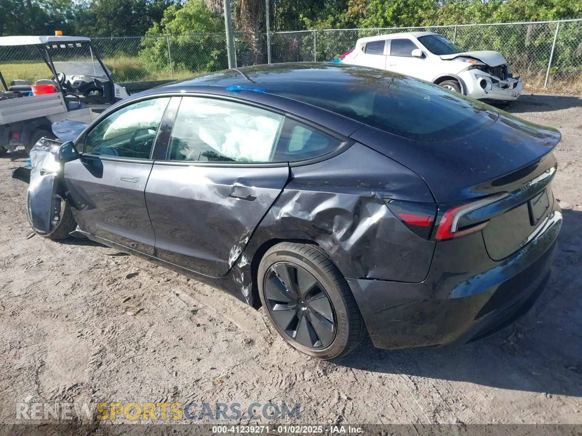 3 Photograph of a damaged car 5YJ3E1EA4RF823499 TESLA MODEL 3 2024