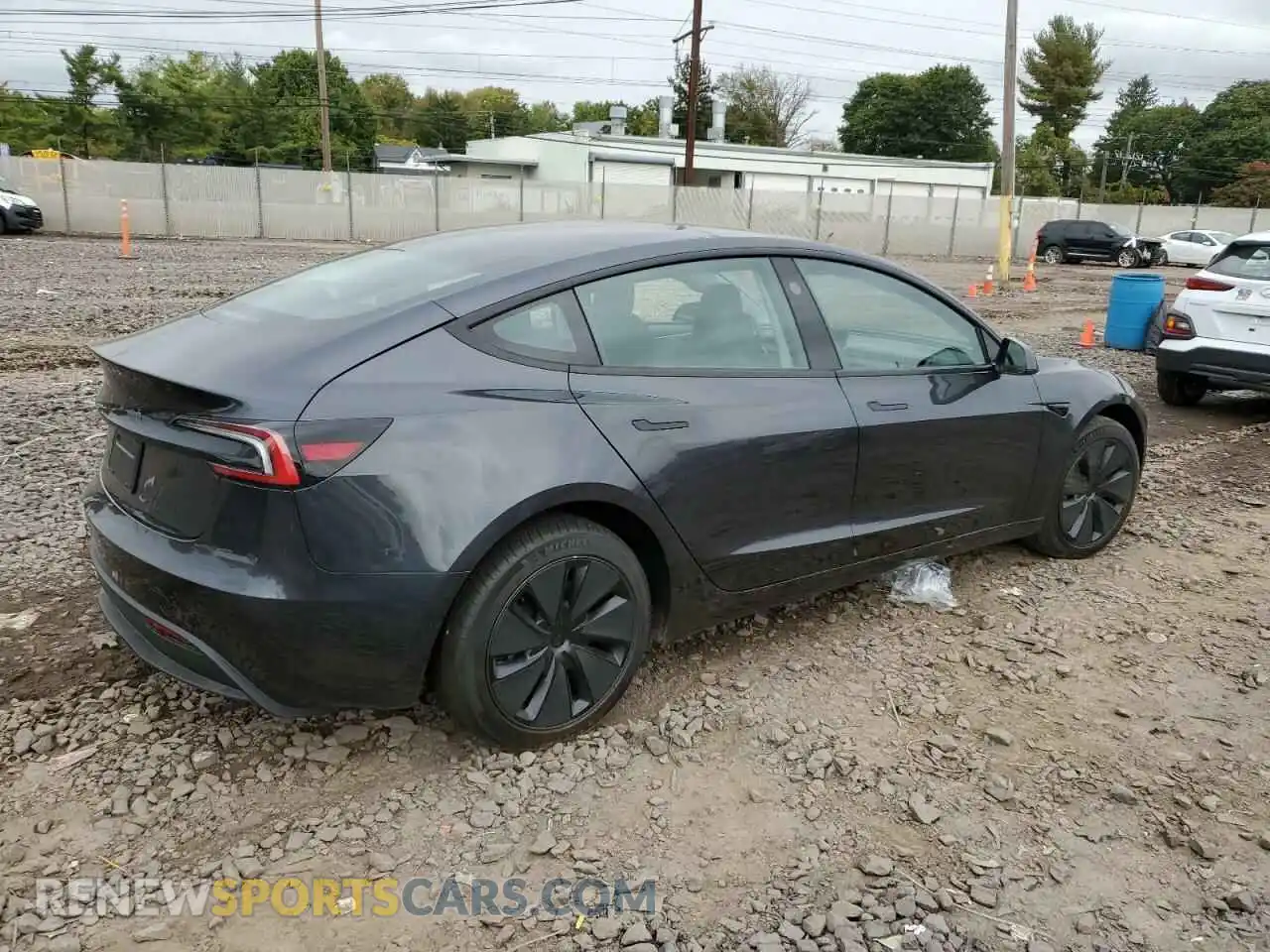3 Photograph of a damaged car 5YJ3E1EA4RF834504 TESLA MODEL 3 2024