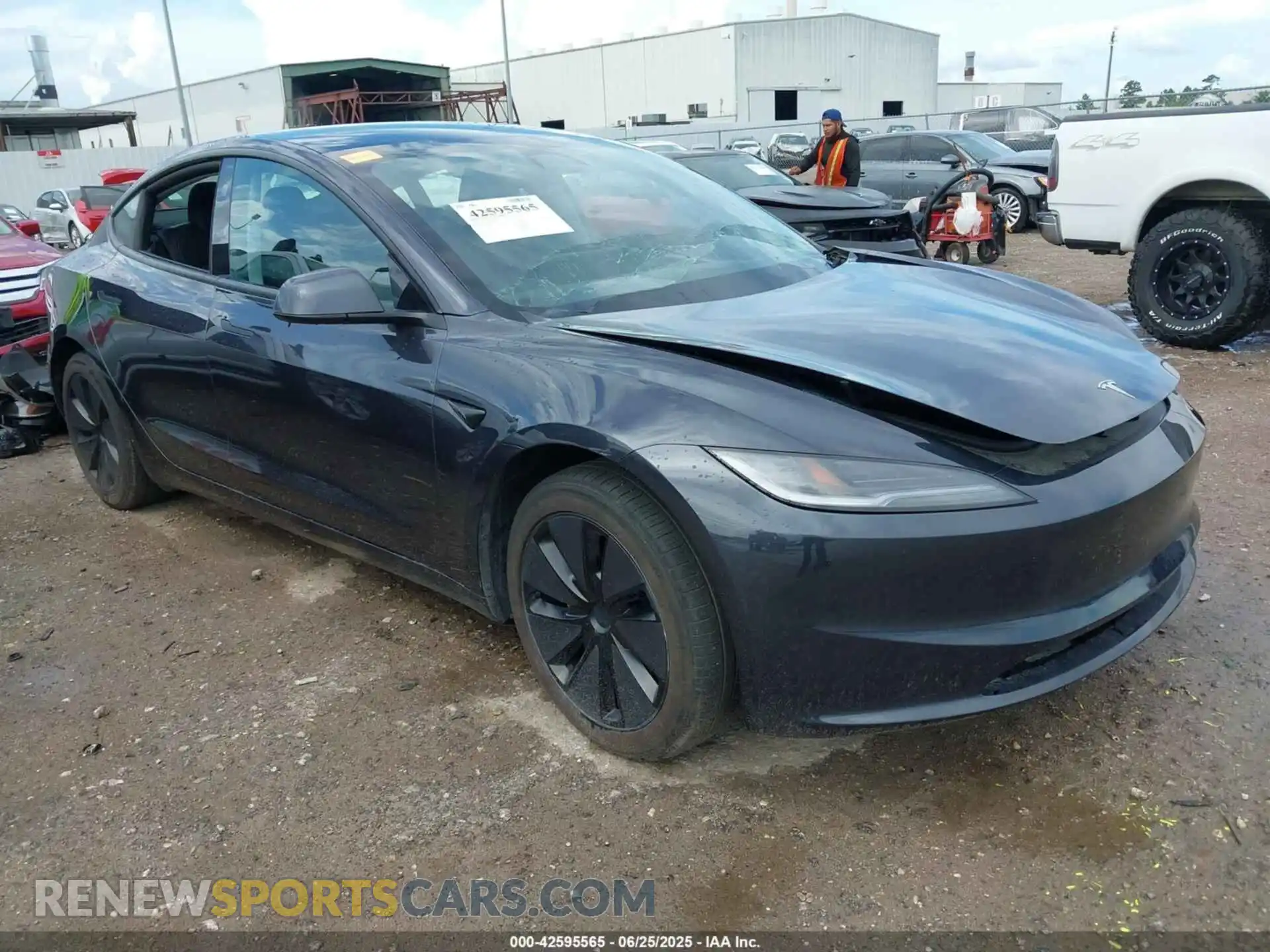 1 Photograph of a damaged car 5YJ3E1EA4RF863260 TESLA MODEL 3 2024