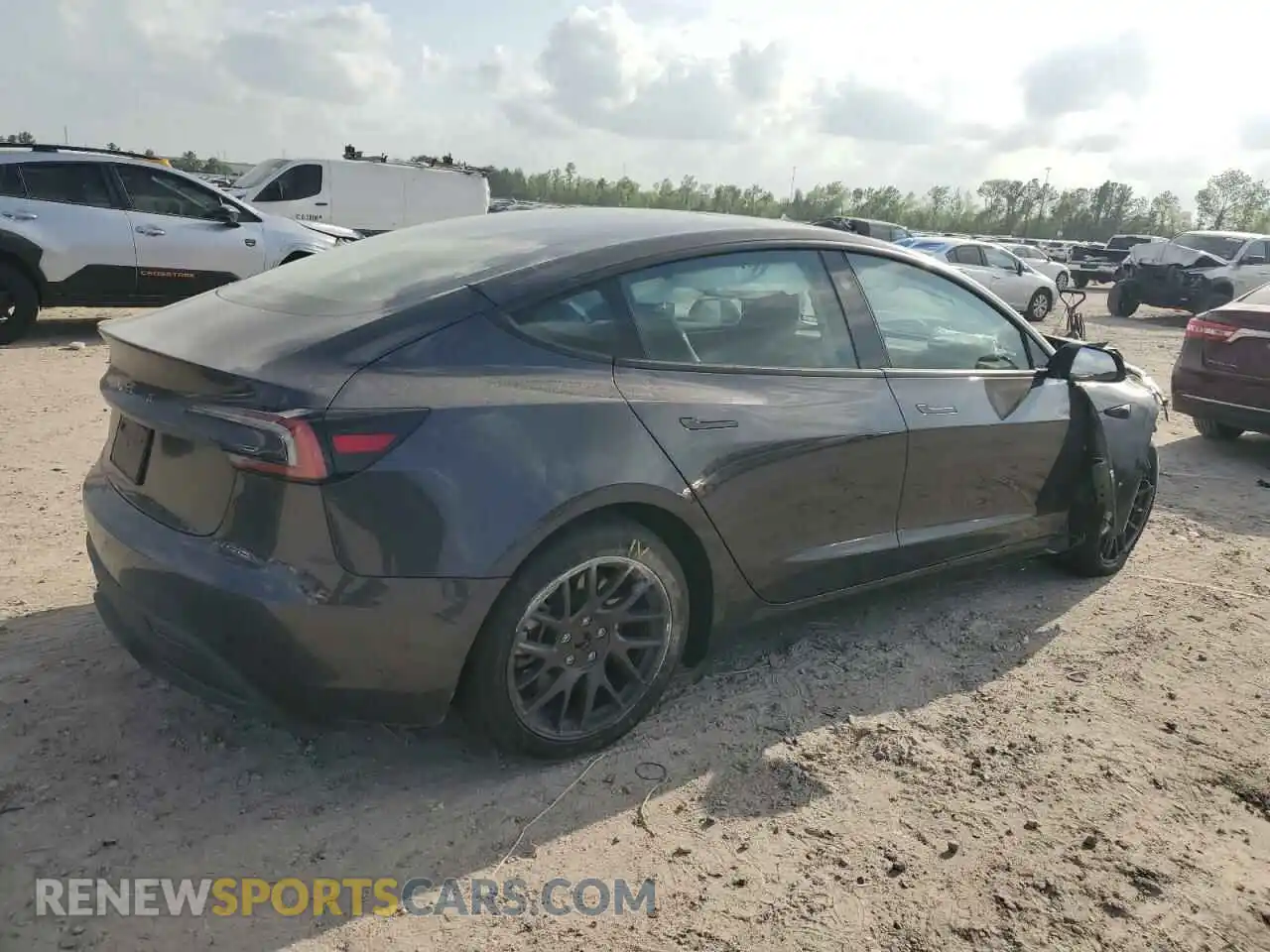 3 Photograph of a damaged car 5YJ3E1EA5RF741345 TESLA MODEL 3 2024