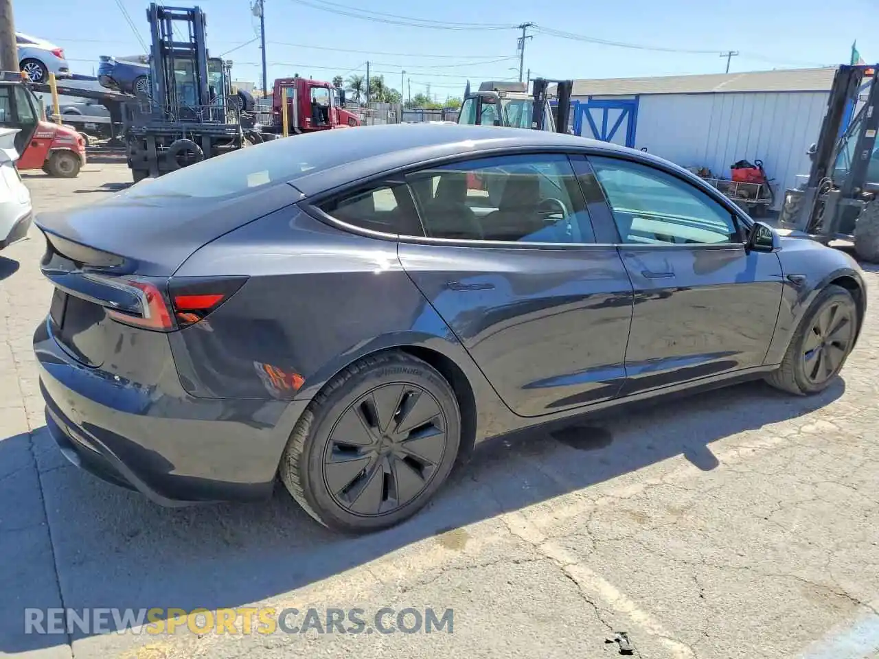 3 Photograph of a damaged car 5YJ3E1EA5RF747517 TESLA MODEL 3 2024
