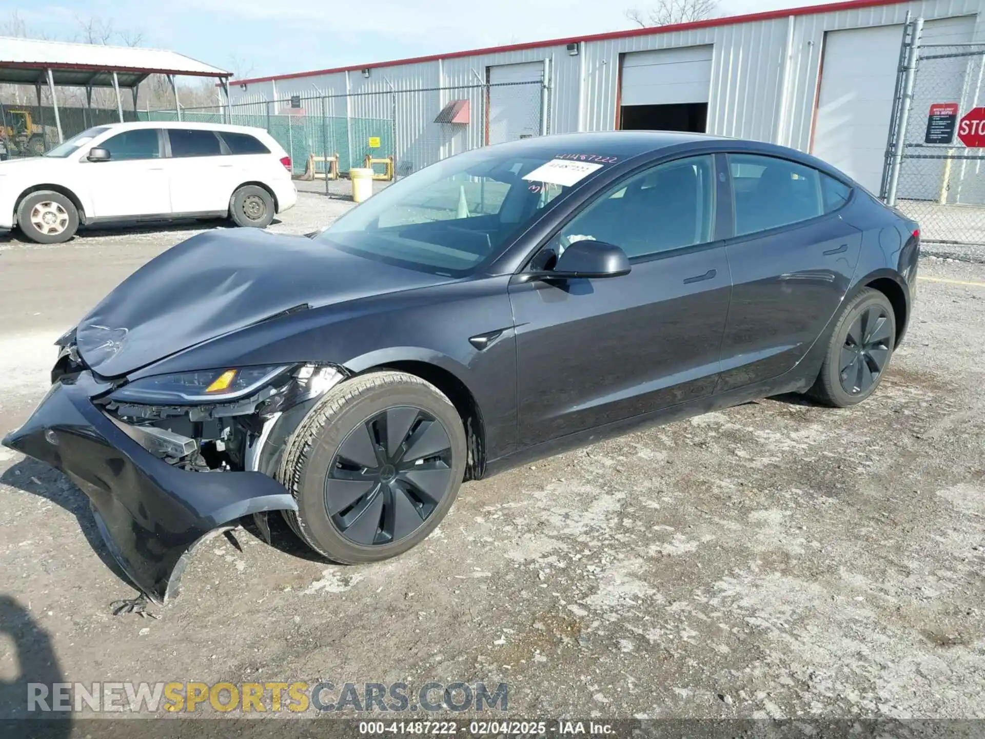 2 Фотография поврежденного автомобиля 5YJ3E1EA5RF842398 TESLA MODEL 3 2024