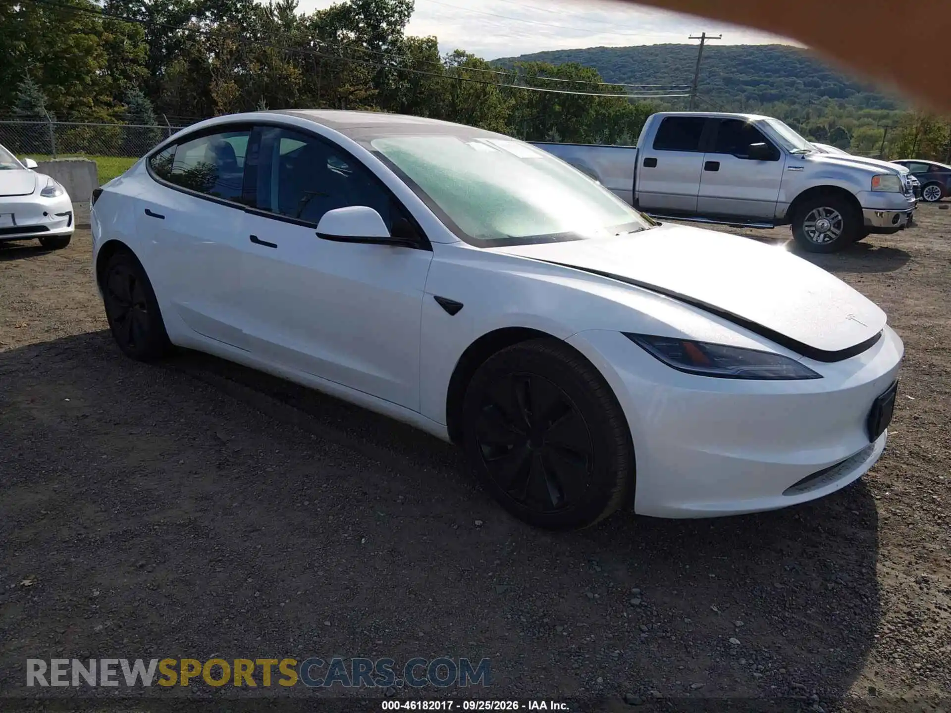1 Photograph of a damaged car 5YJ3E1EA5RF854406 TESLA MODEL 3 2024