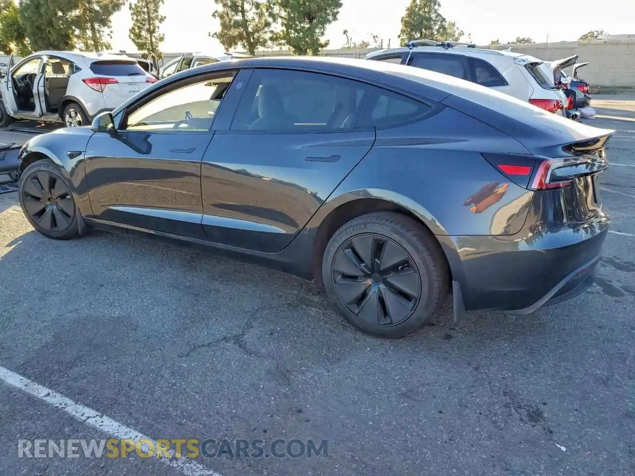 2 Photograph of a damaged car 5YJ3E1EA5RF867625 TESLA MODEL 3 2024