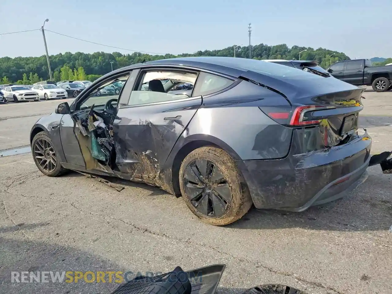 2 Photograph of a damaged car 5YJ3E1EA5RF868936 TESLA MODEL 3 2024
