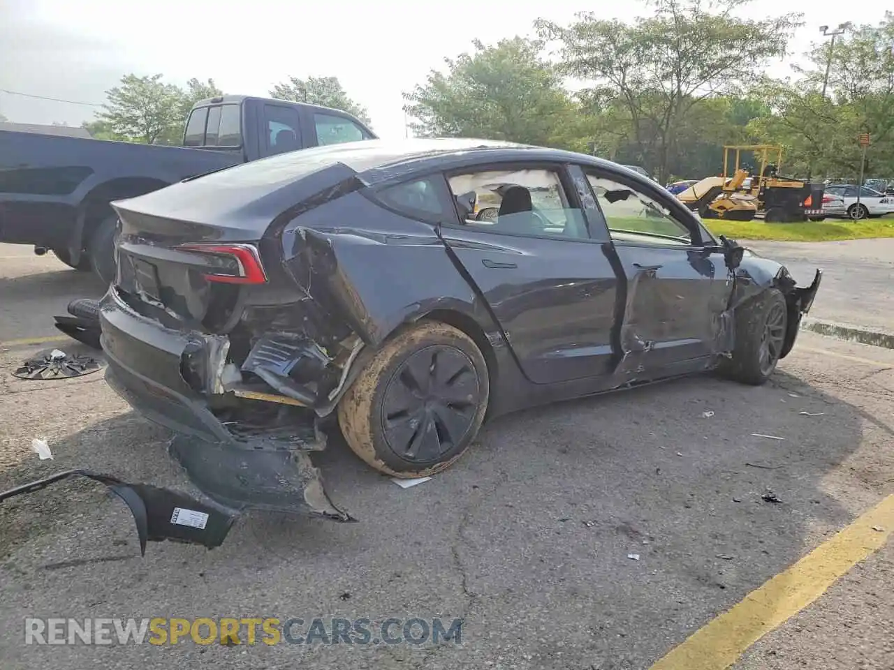 3 Photograph of a damaged car 5YJ3E1EA5RF868936 TESLA MODEL 3 2024