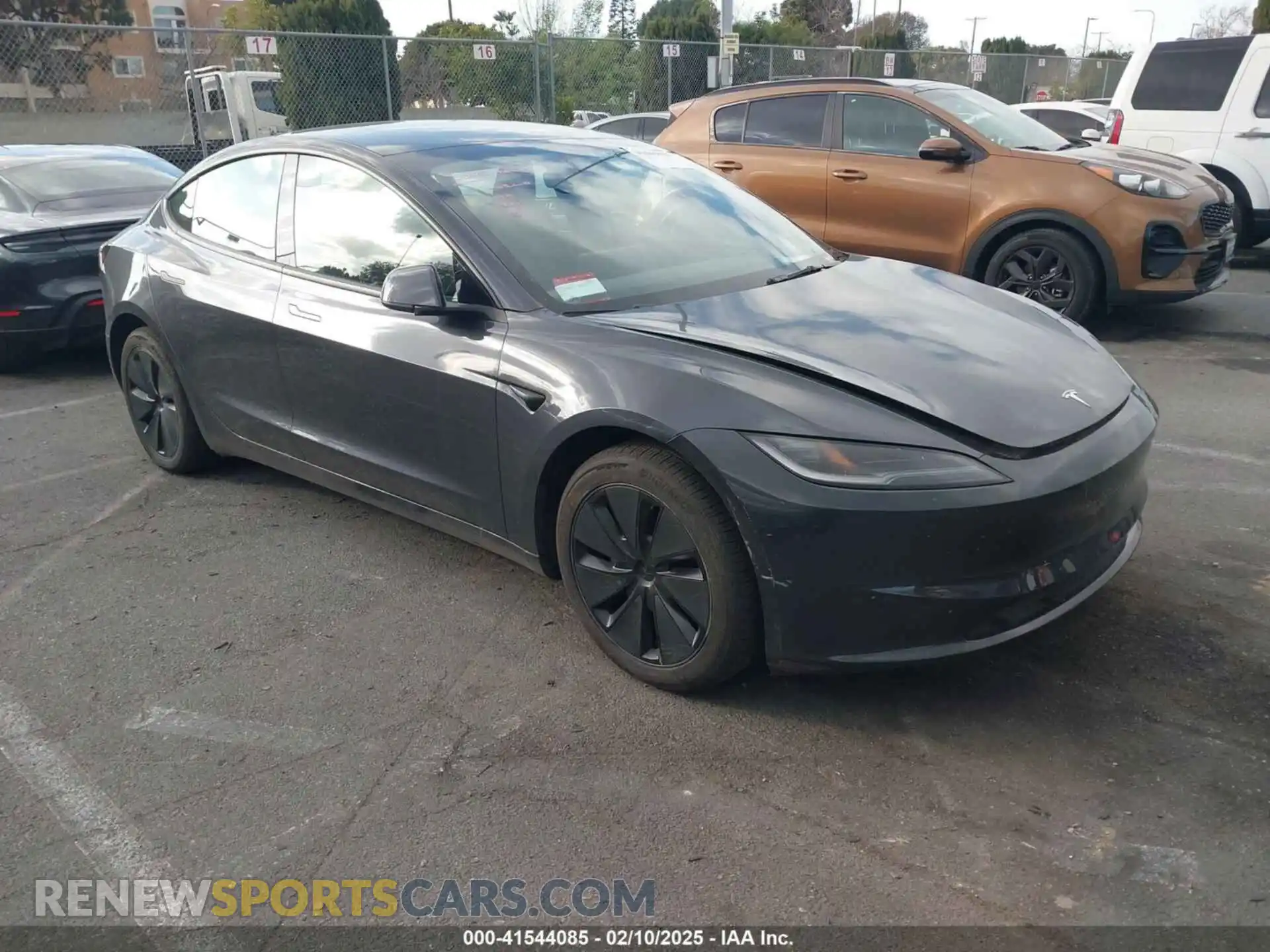 1 Photograph of a damaged car 5YJ3E1EA6RF726515 TESLA MODEL 3 2024