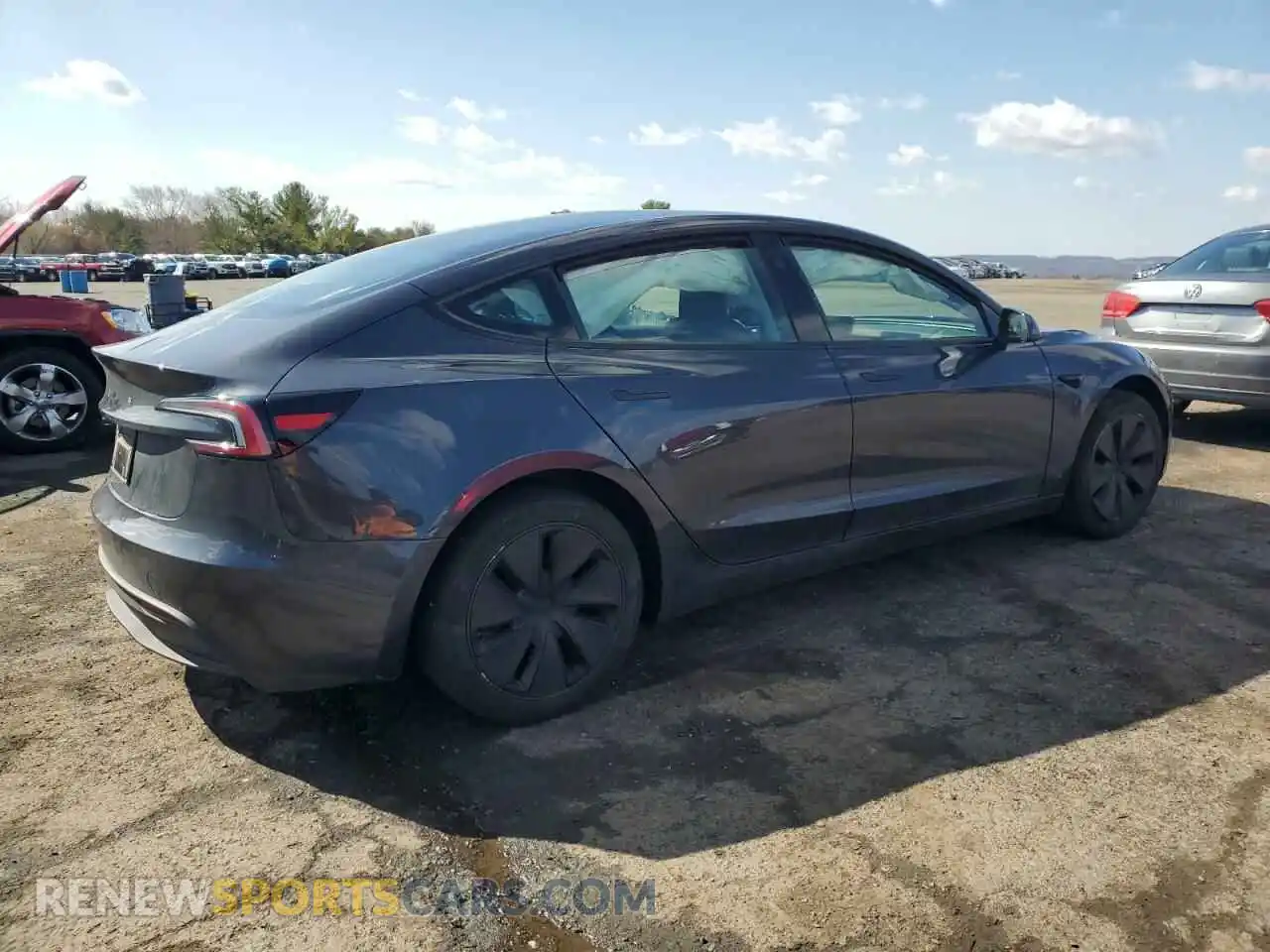 3 Photograph of a damaged car 5YJ3E1EA6RF731388 TESLA MODEL 3 2024