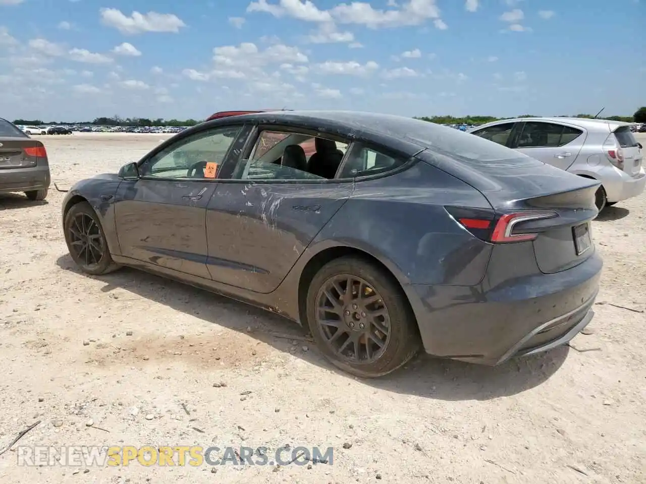 2 Photograph of a damaged car 5YJ3E1EA6RF740169 TESLA MODEL 3 2024