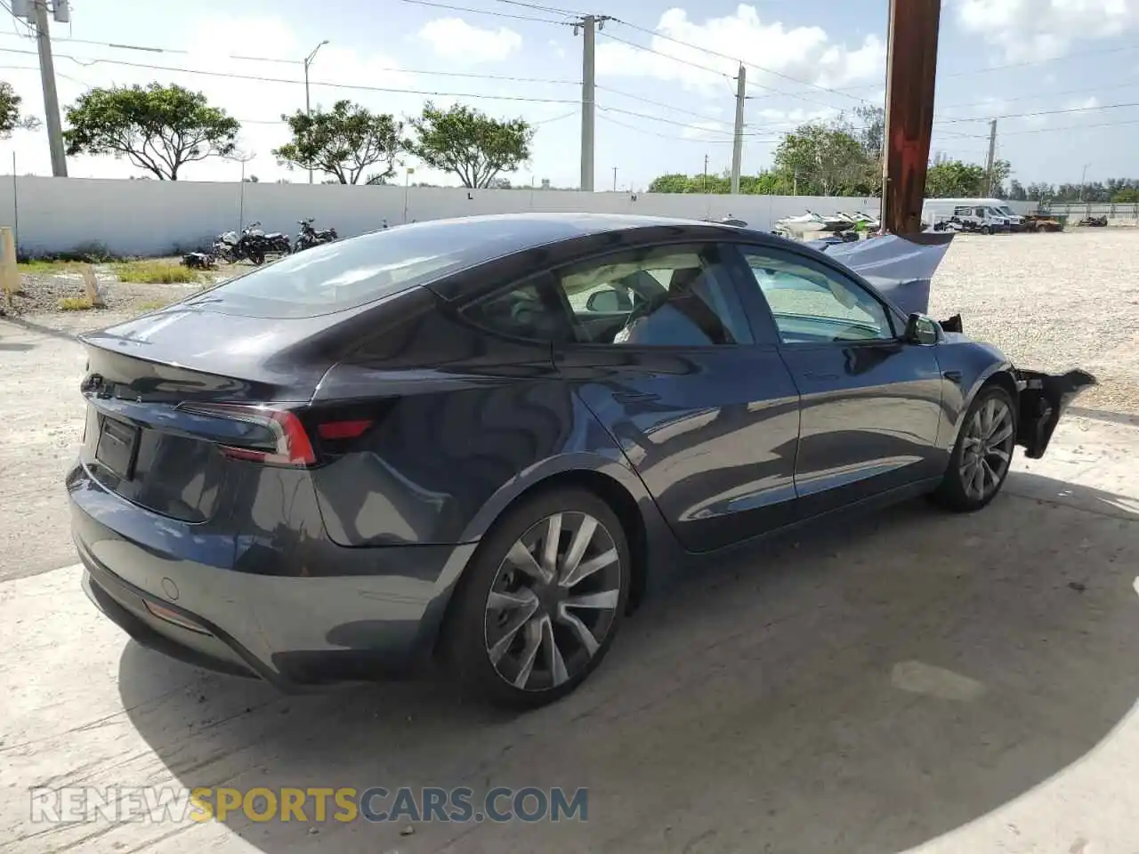 3 Photograph of a damaged car 5YJ3E1EA6RF752340 TESLA MODEL 3 2024