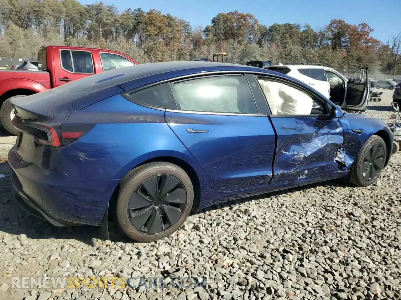 3 Photograph of a damaged car 5YJ3E1EA6RF762687 TESLA MODEL 3 2024
