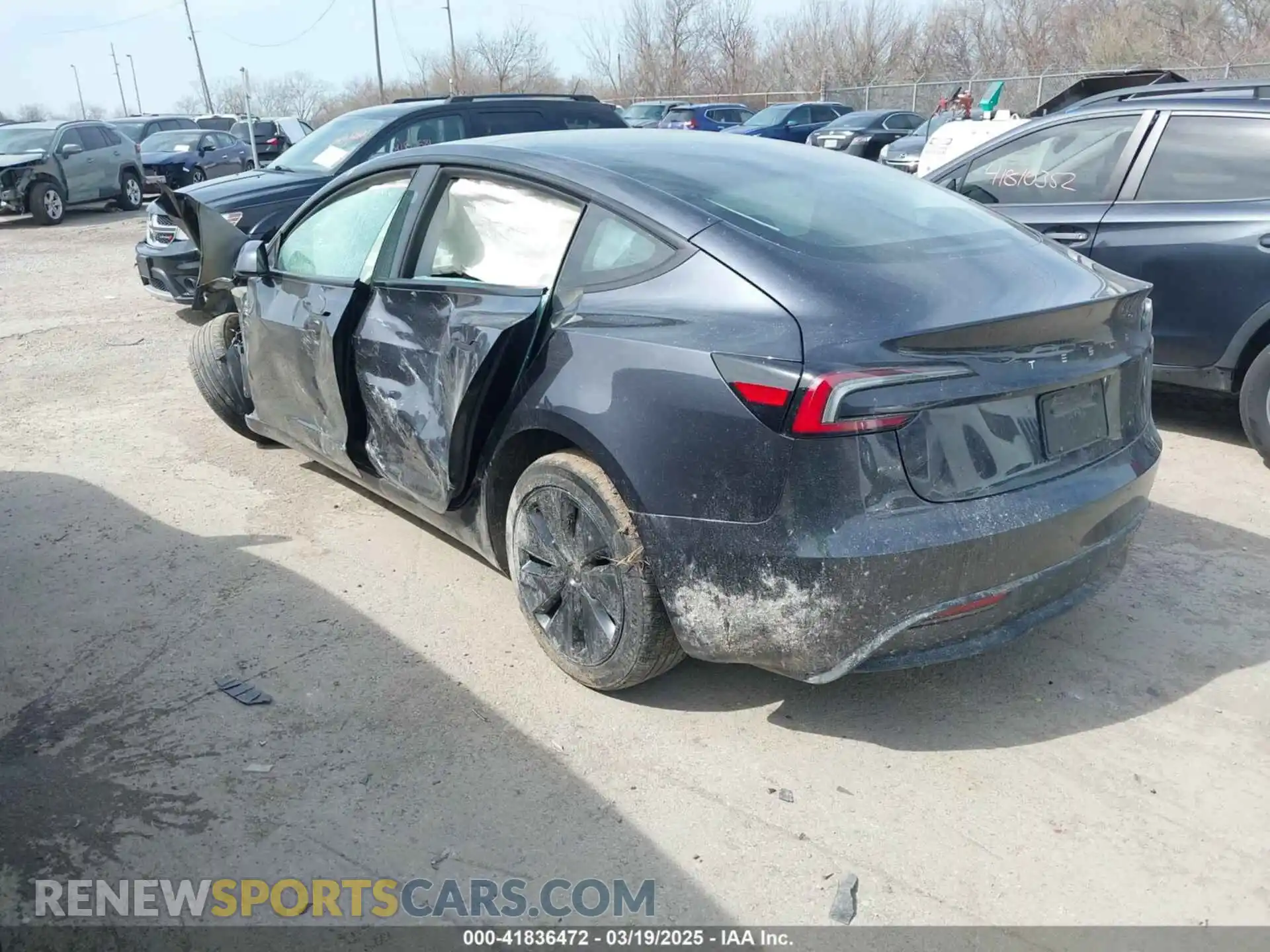 3 Photograph of a damaged car 5YJ3E1EA6RF773141 TESLA MODEL 3 2024