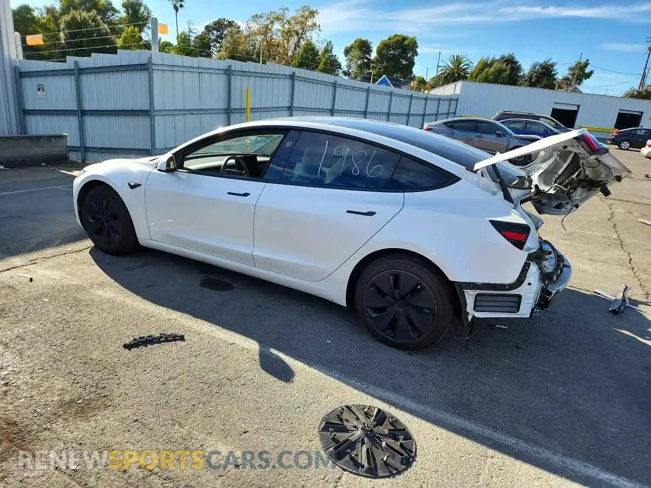 2 Photograph of a damaged car 5YJ3E1EA6RF847125 TESLA MODEL 3 2024