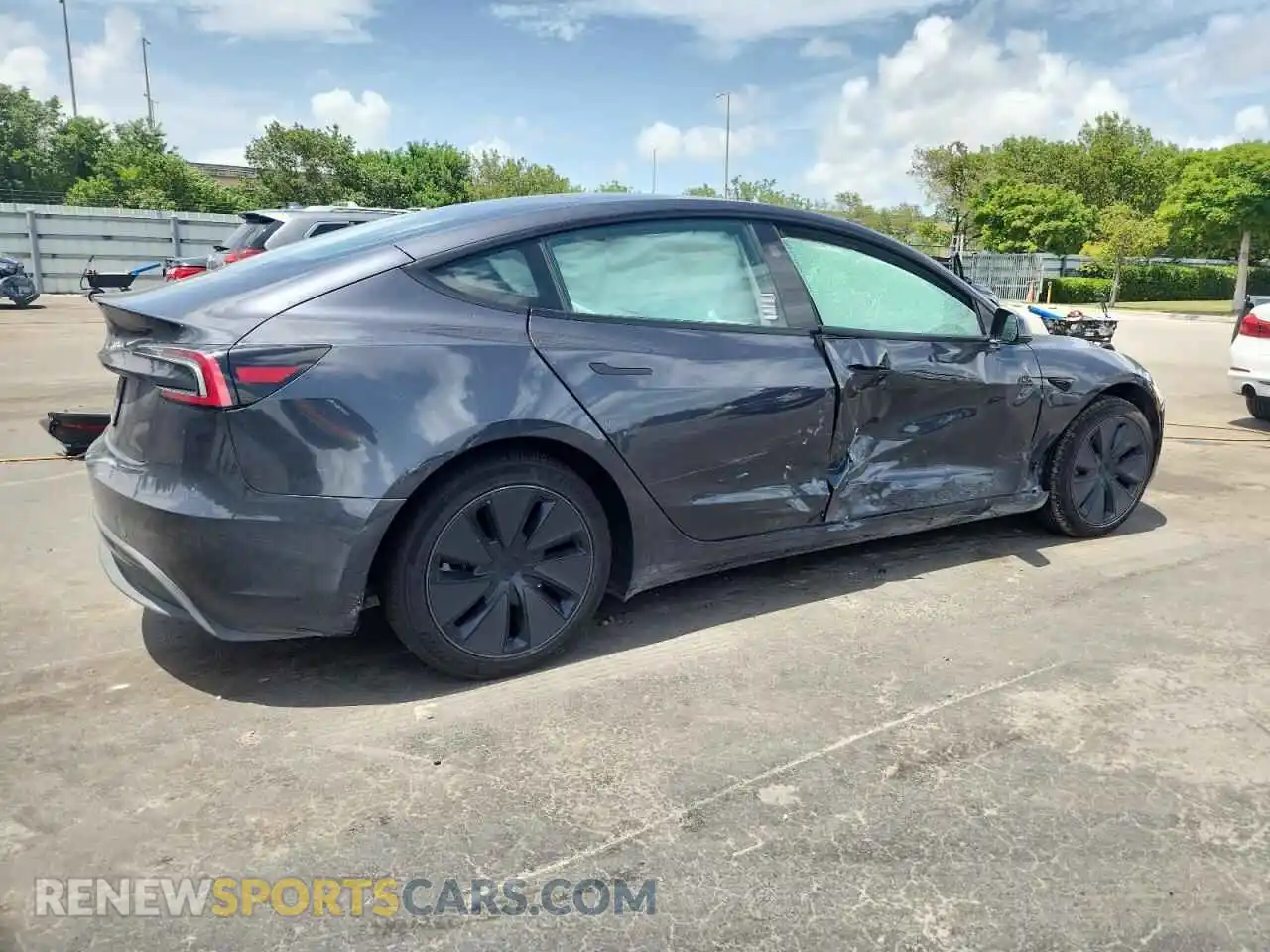 3 Photograph of a damaged car 5YJ3E1EA7RF749933 TESLA MODEL 3 2024