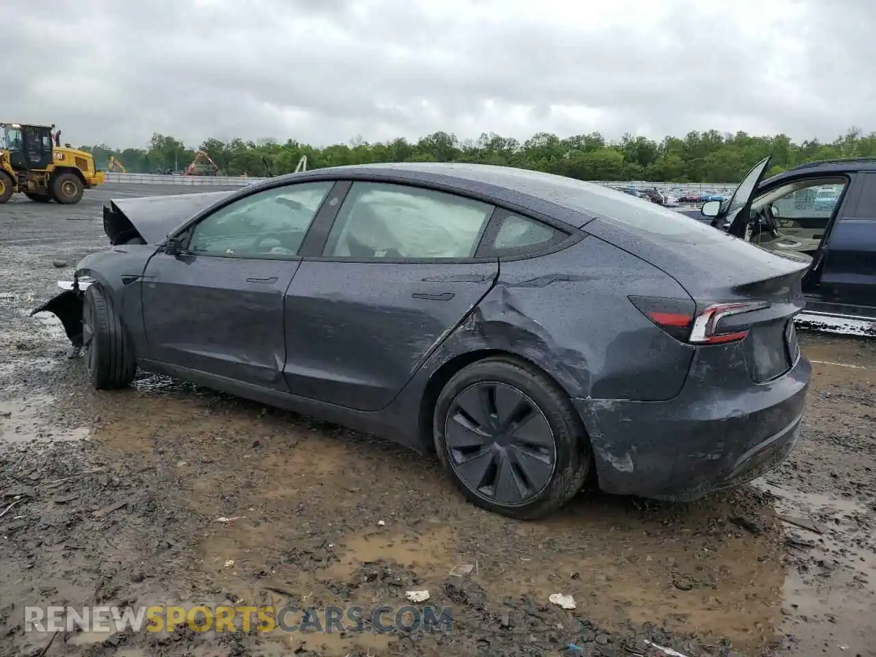 2 Photograph of a damaged car 5YJ3E1EA8RF748368 TESLA MODEL 3 2024