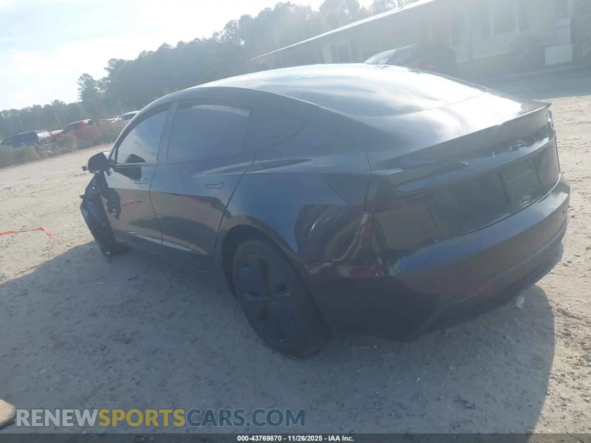 3 Photograph of a damaged car 5YJ3E1EA8RF853203 TESLA MODEL 3 2024