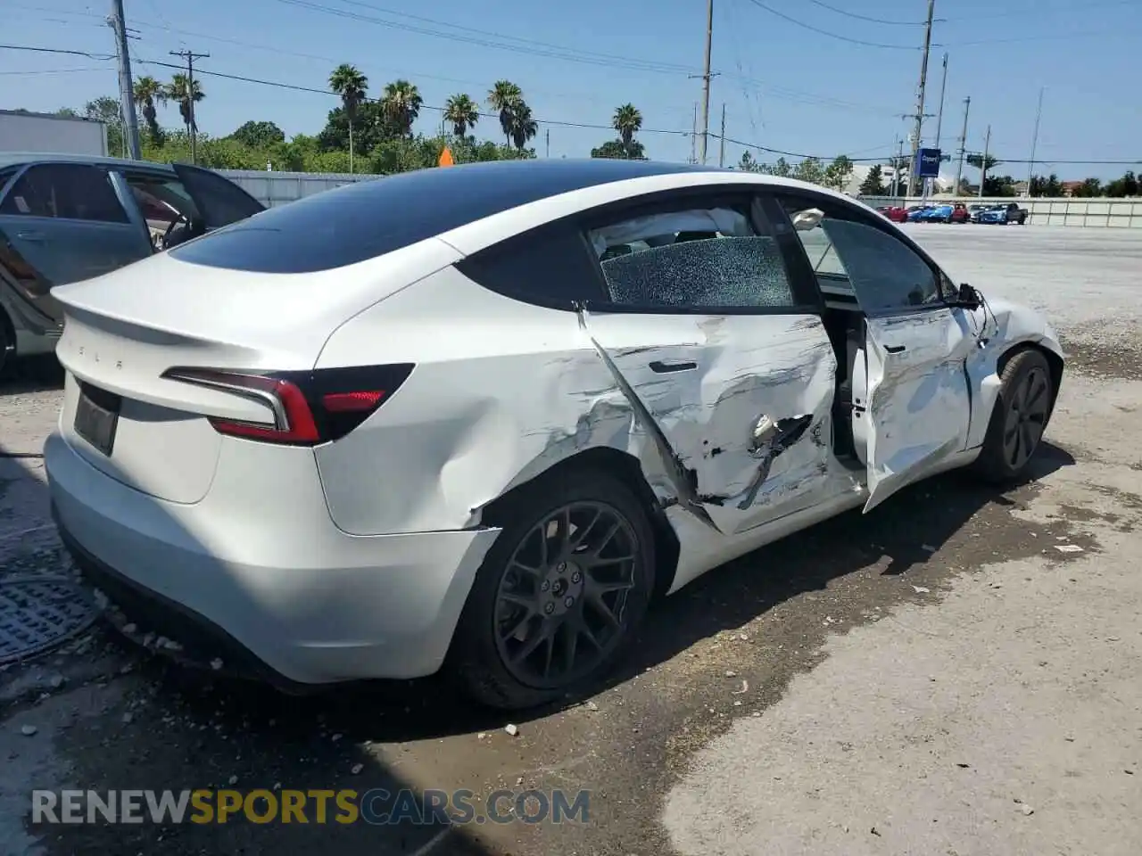 3 Photograph of a damaged car 5YJ3E1EA8RF862502 TESLA MODEL 3 2024