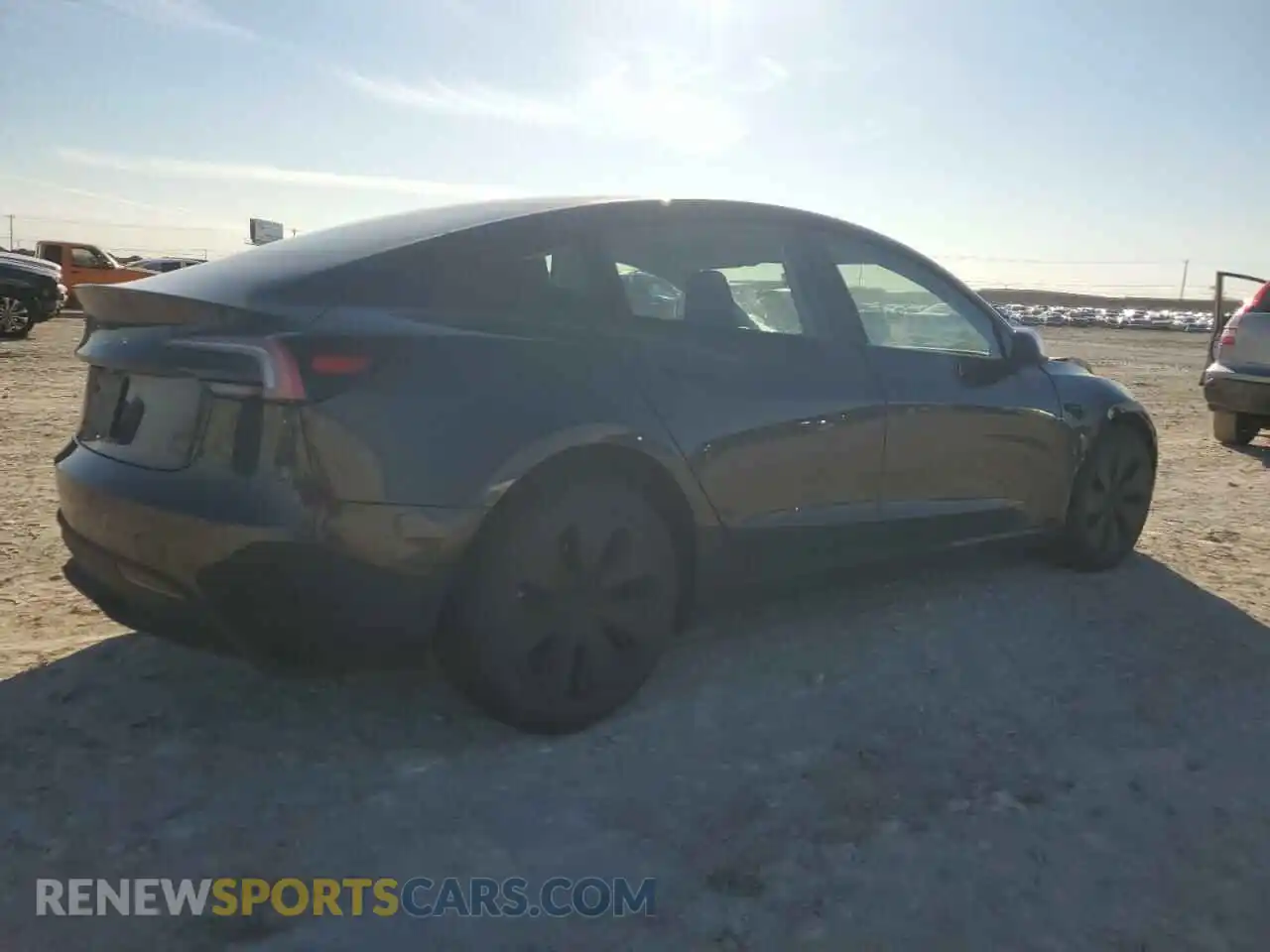 3 Photograph of a damaged car 5YJ3E1EA8RF862614 TESLA MODEL 3 2024