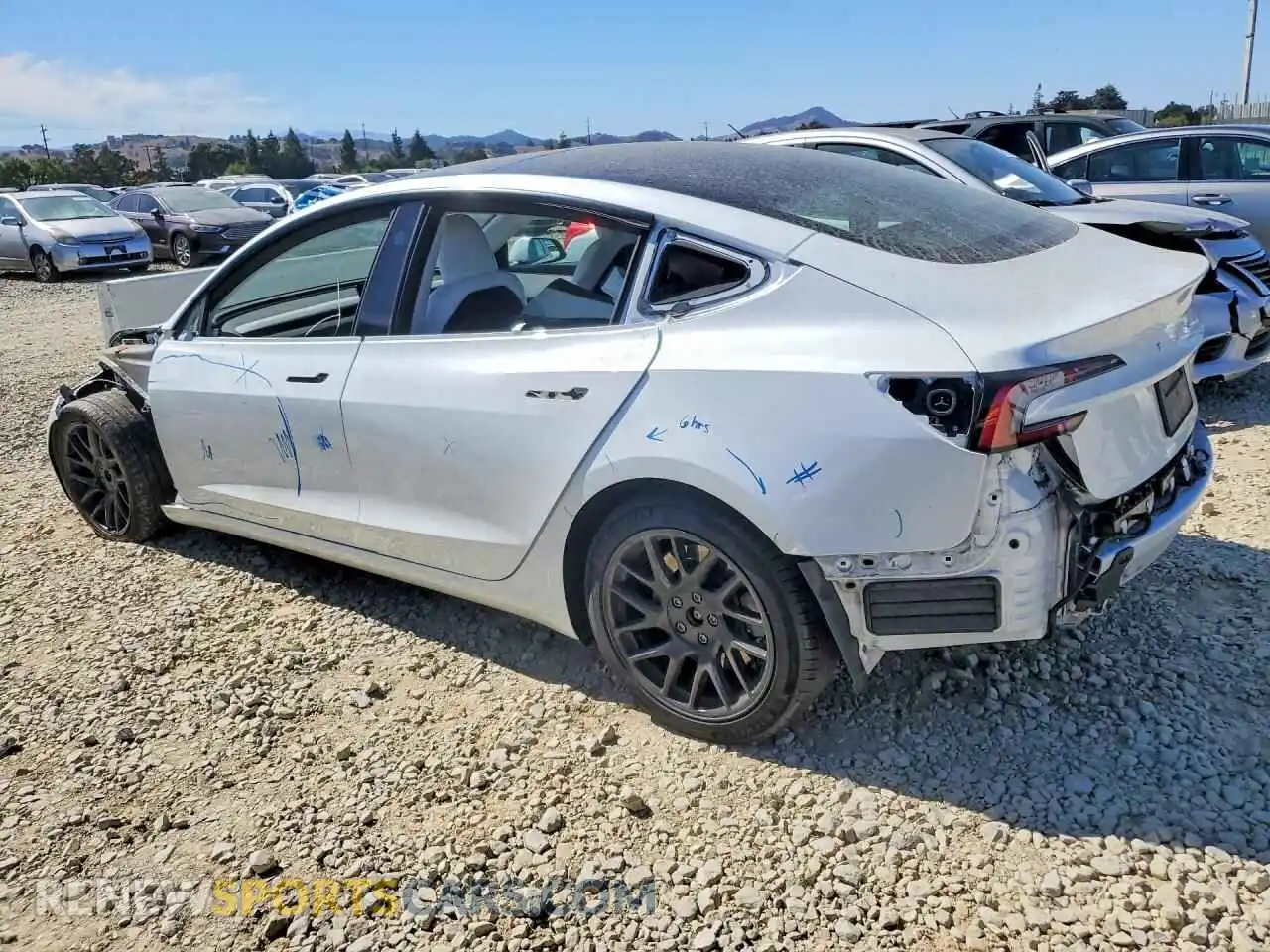 2 Фотография поврежденного автомобиля 5YJ3E1EA8RF866632 TESLA MODEL 3 2024