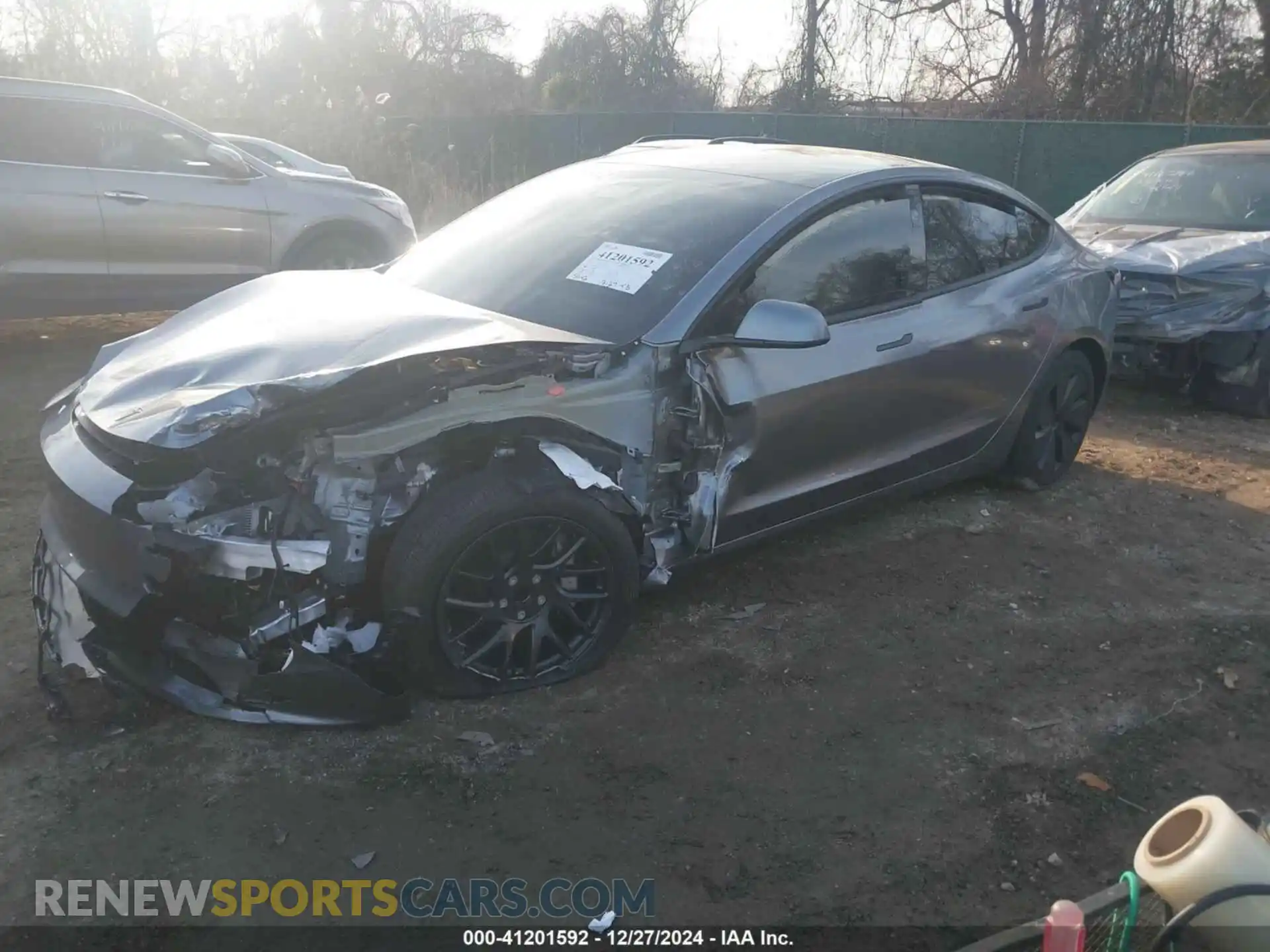 2 Photograph of a damaged car 5YJ3E1EA8RF869143 TESLA MODEL 3 2024