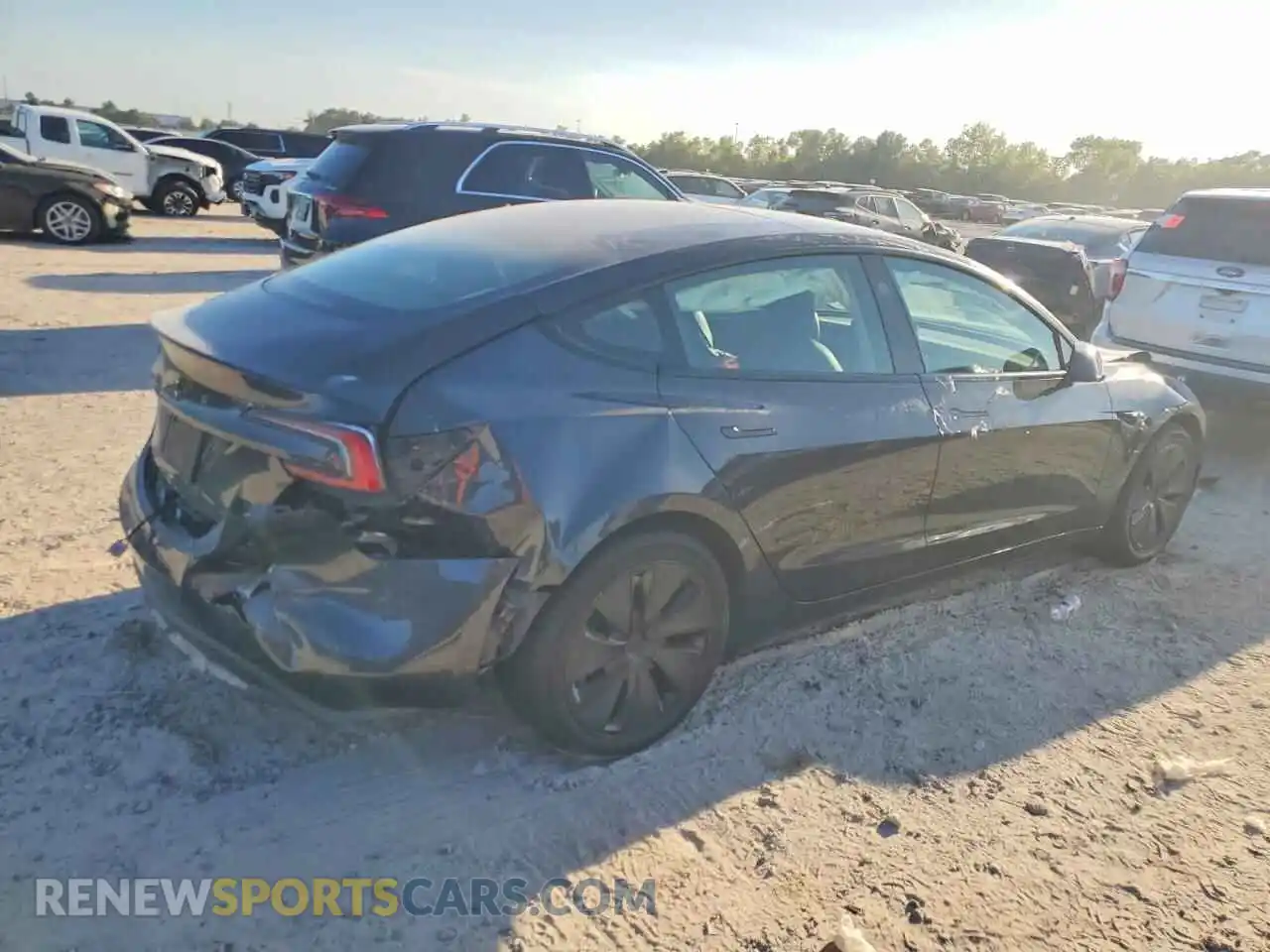 3 Photograph of a damaged car 5YJ3E1EA9RF735550 TESLA MODEL 3 2024