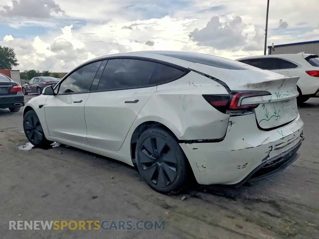 2 Photograph of a damaged car 5YJ3E1EA9RF744085 TESLA MODEL 3 2024