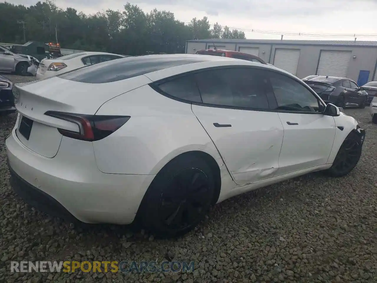 3 Photograph of a damaged car 5YJ3E1EA9RF784246 TESLA MODEL 3 2024