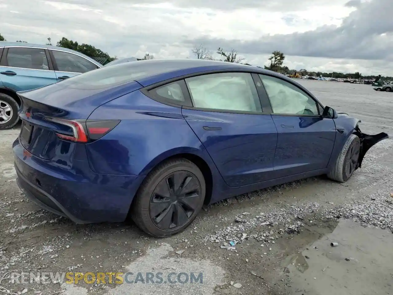 3 Photograph of a damaged car 5YJ3E1EA9RF847314 TESLA MODEL 3 2024