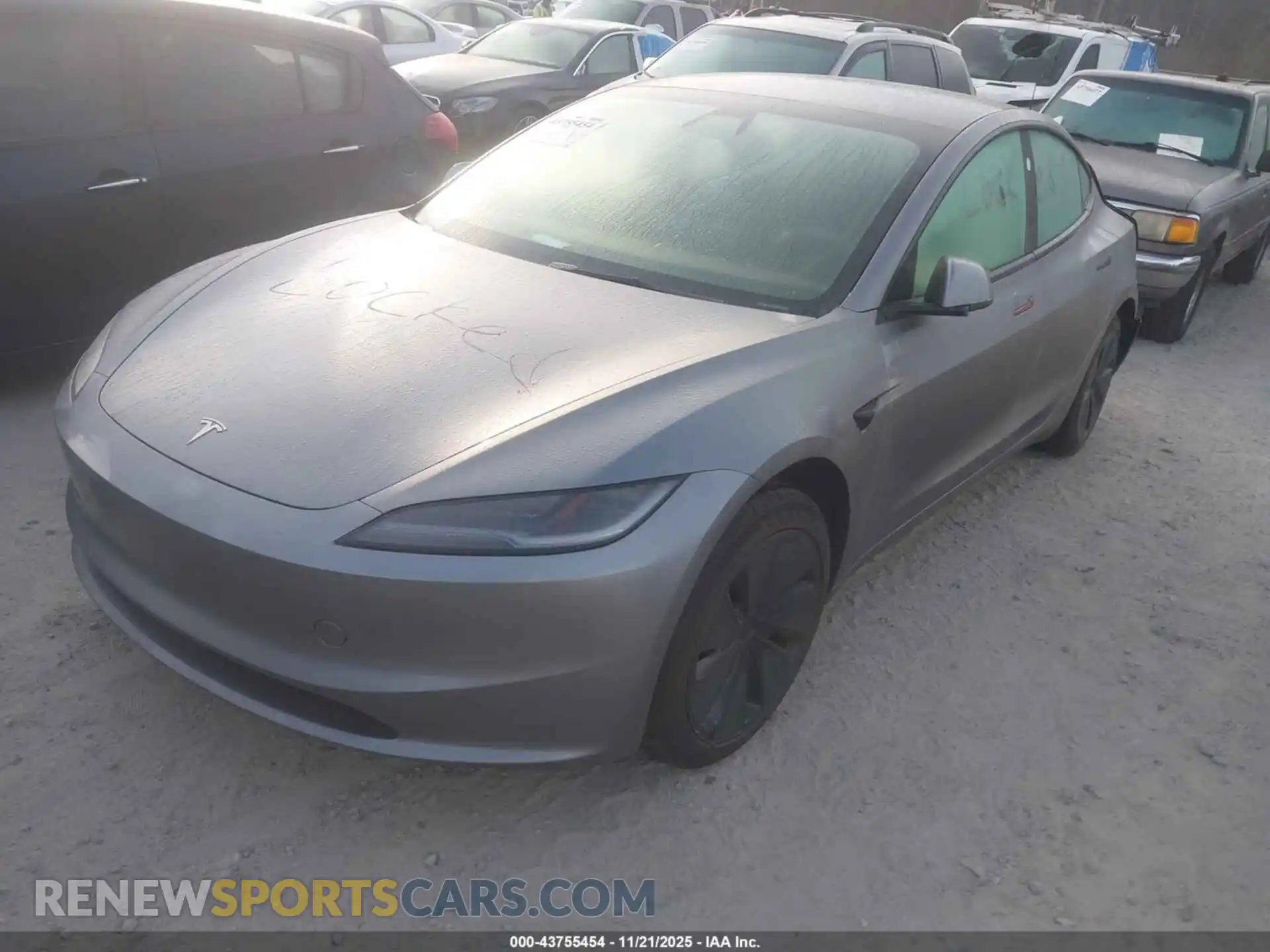 2 Photograph of a damaged car 5YJ3E1EA9RF862475 TESLA MODEL 3 2024