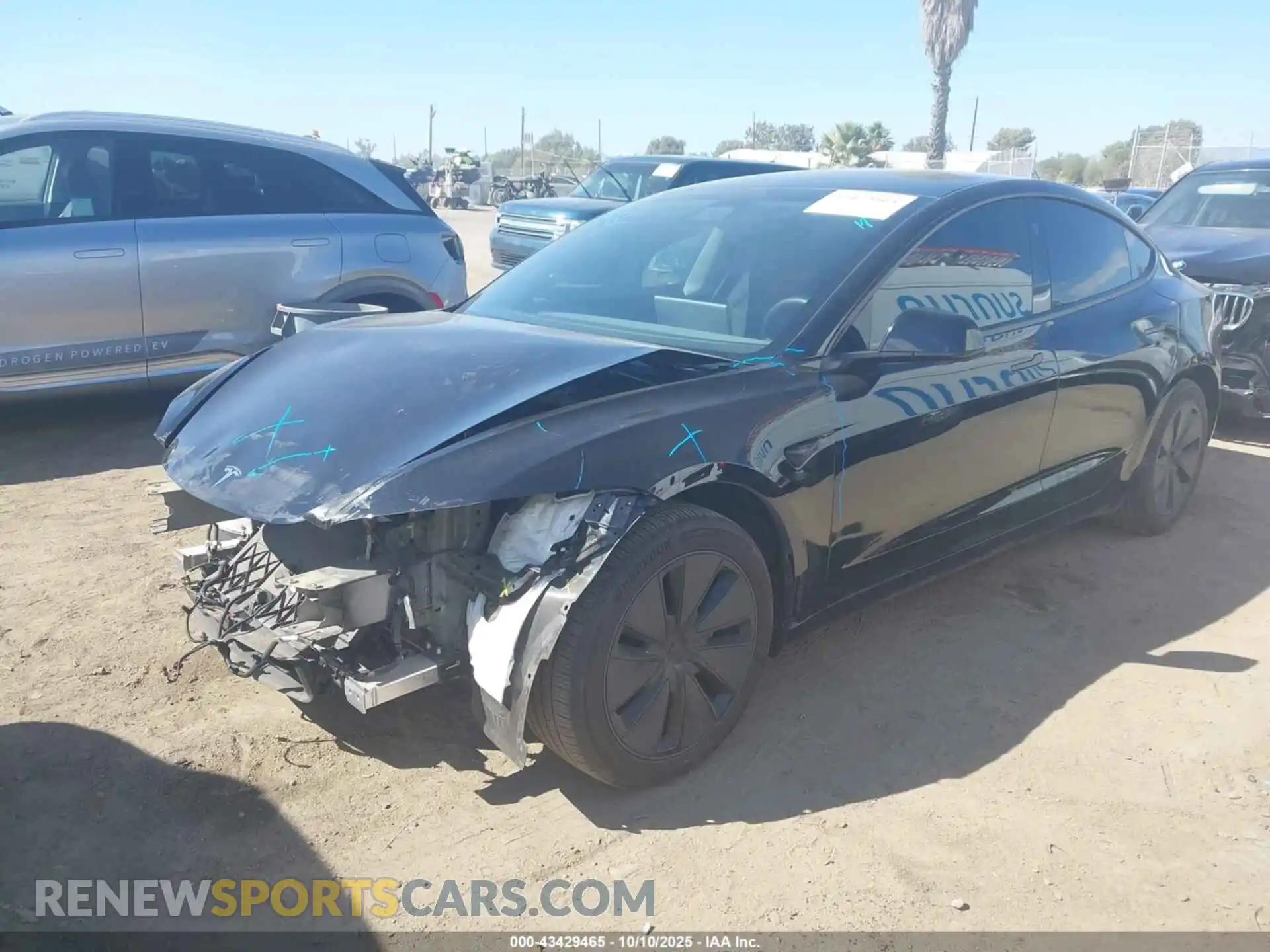 2 Photograph of a damaged car 5YJ3E1EAXRF718076 TESLA MODEL 3 2024