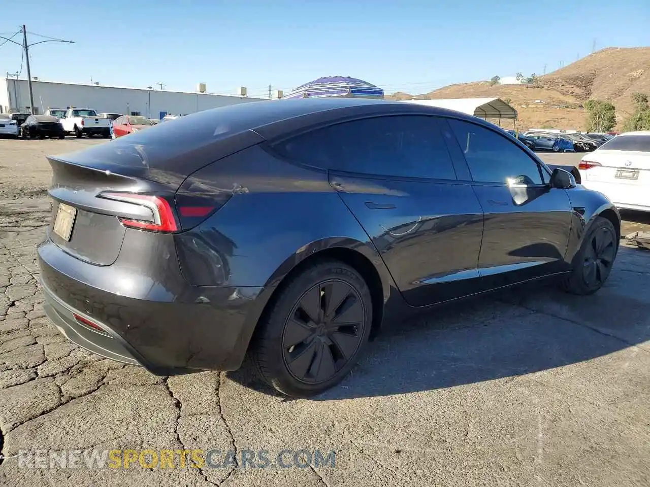 3 Photograph of a damaged car 5YJ3E1EAXRF823605 TESLA MODEL 3 2024
