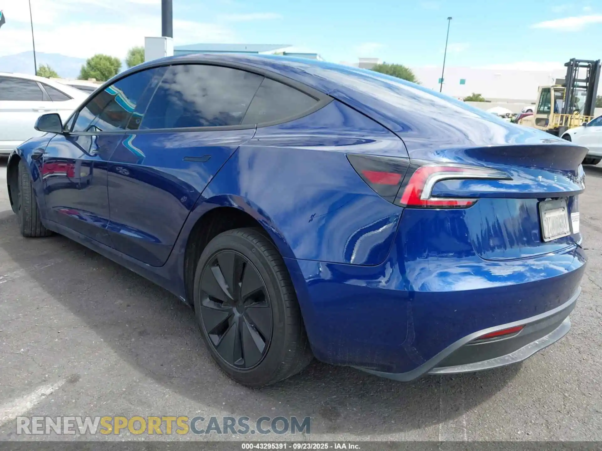 3 Фотография поврежденного автомобиля 5YJ3E1EB1RF761620 TESLA MODEL 3 2024