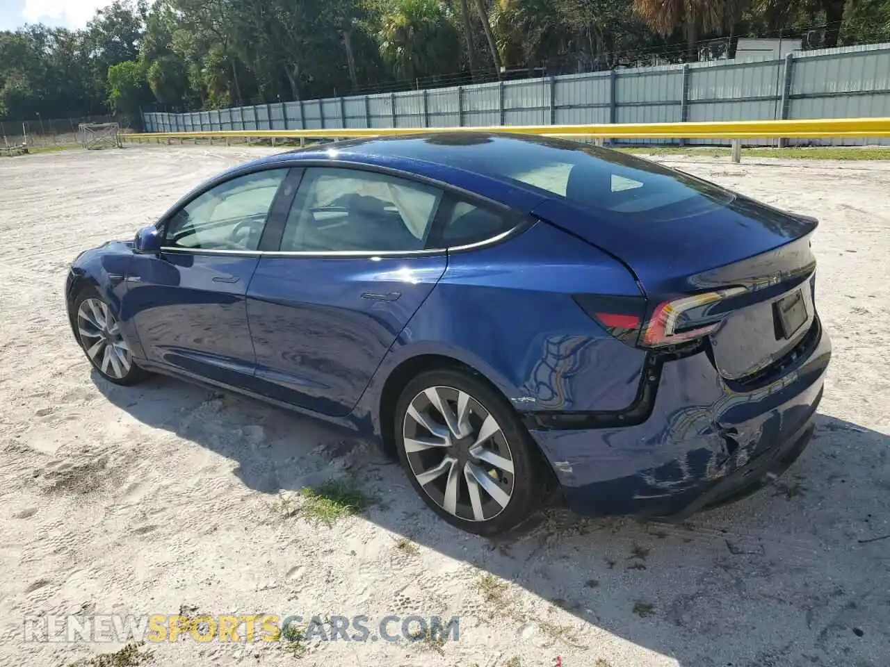 2 Photograph of a damaged car 5YJ3E1EB2RF734555 TESLA MODEL 3 2024