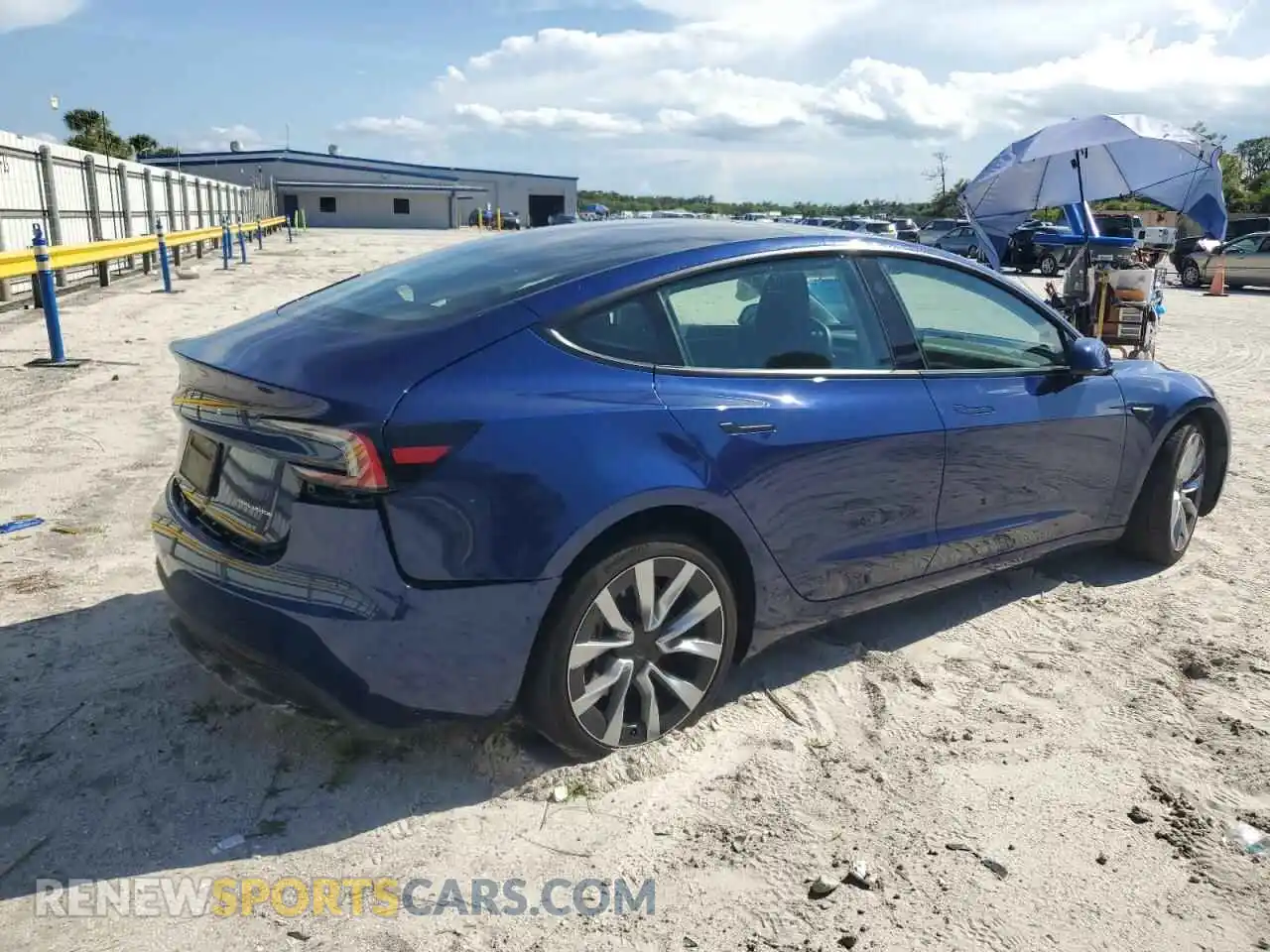 3 Photograph of a damaged car 5YJ3E1EB2RF734555 TESLA MODEL 3 2024