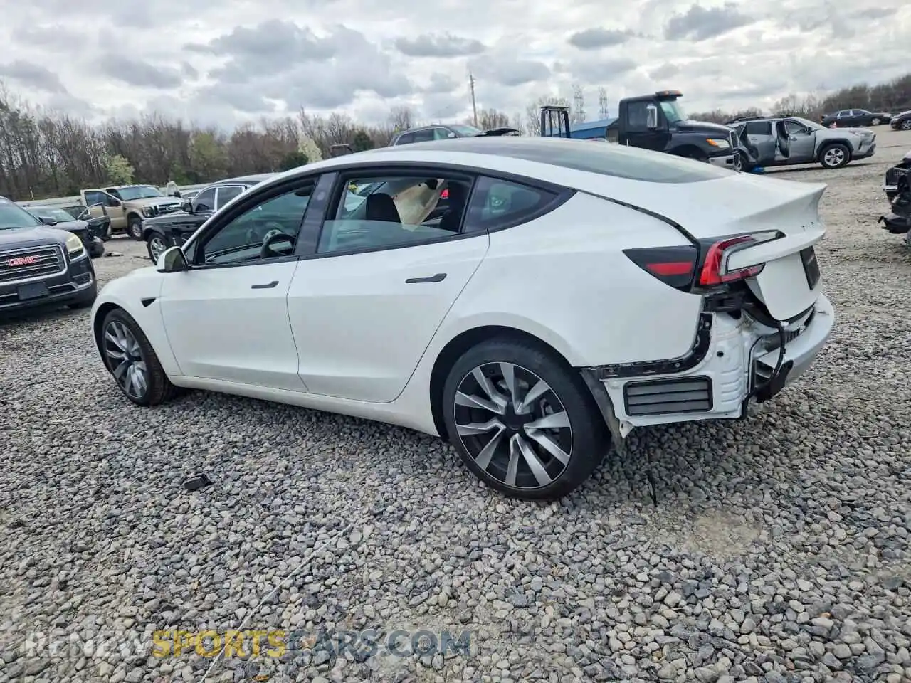 2 Photograph of a damaged car 5YJ3E1EB2RF792536 TESLA MODEL 3 2024