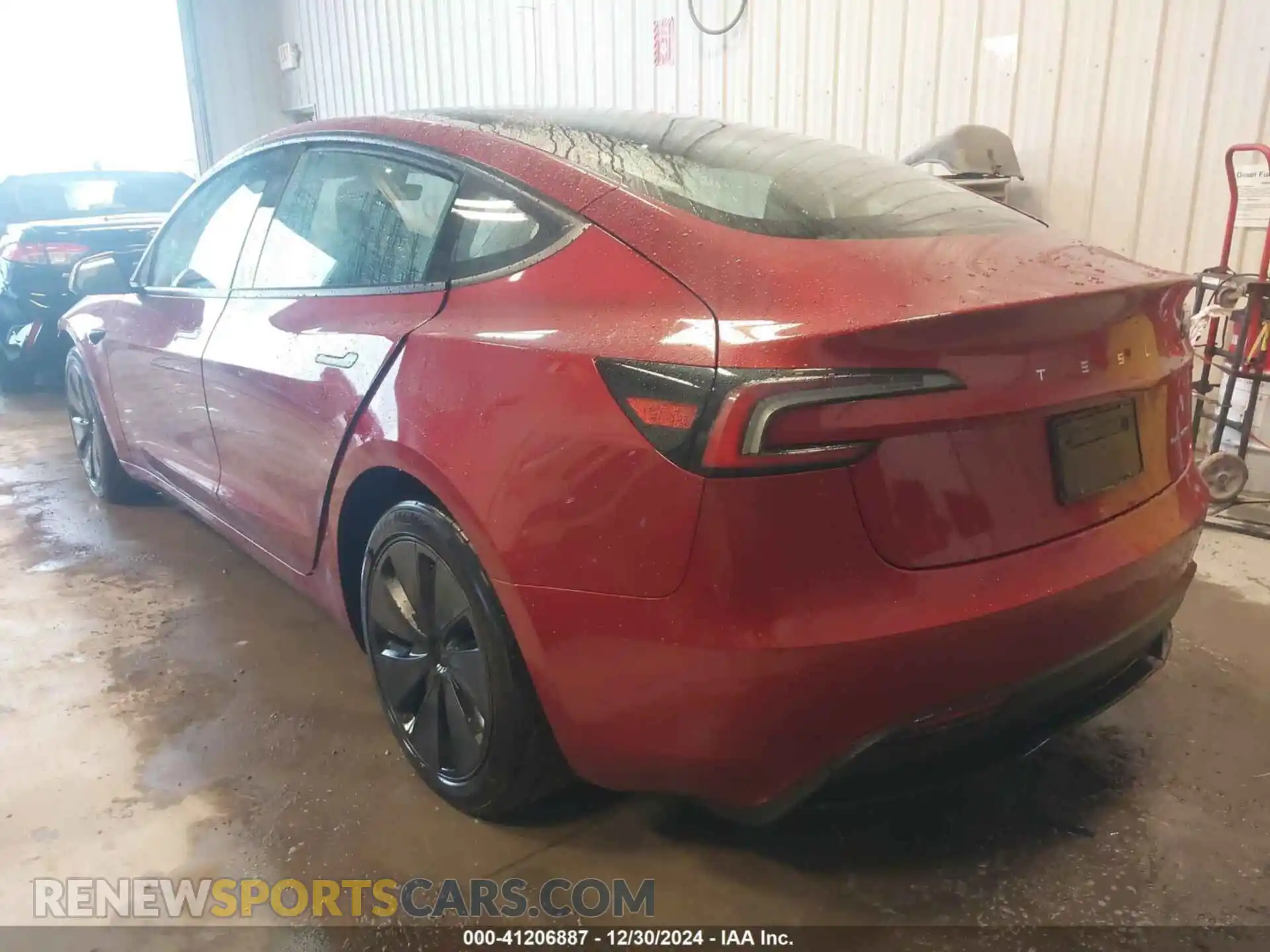 3 fotografías del automóvil dañado 5YJ3E1EB4RF766231 TESLA MODEL 3 2024