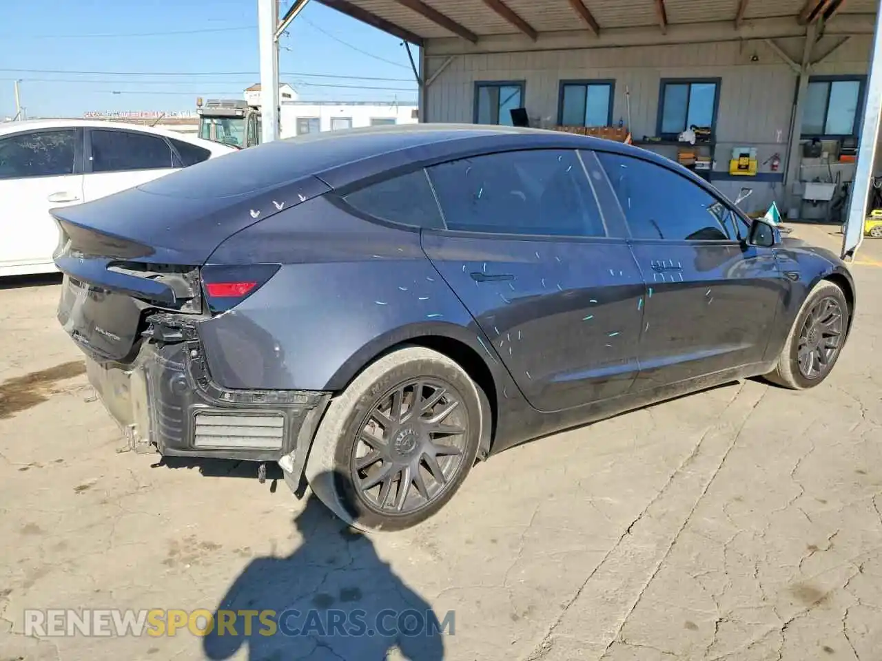 3 Фотография поврежденного автомобиля 5YJ3E1EB4RF792652 TESLA MODEL 3 2024