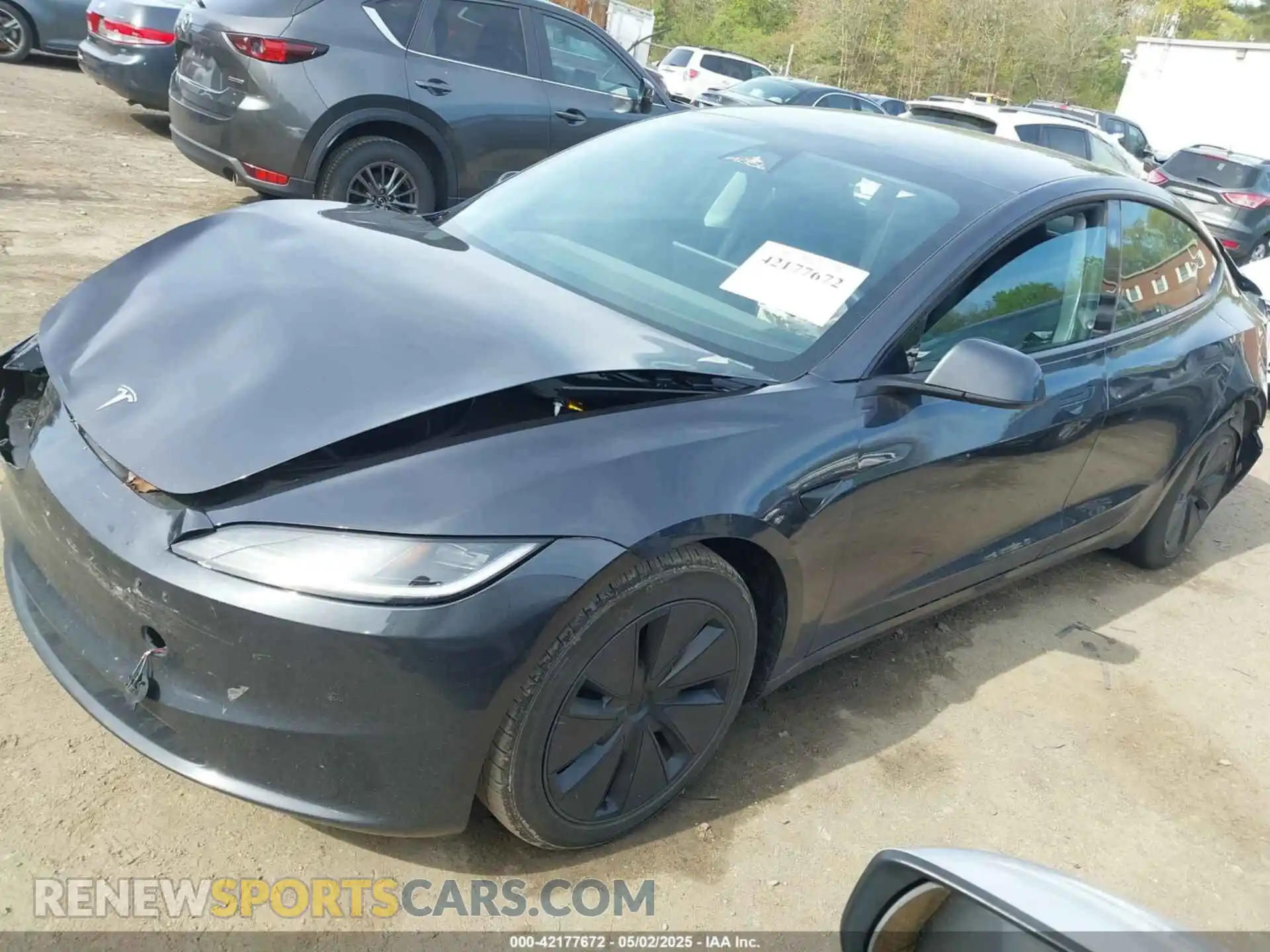 2 Photograph of a damaged car 5YJ3E1EB4RF796636 TESLA MODEL 3 2024