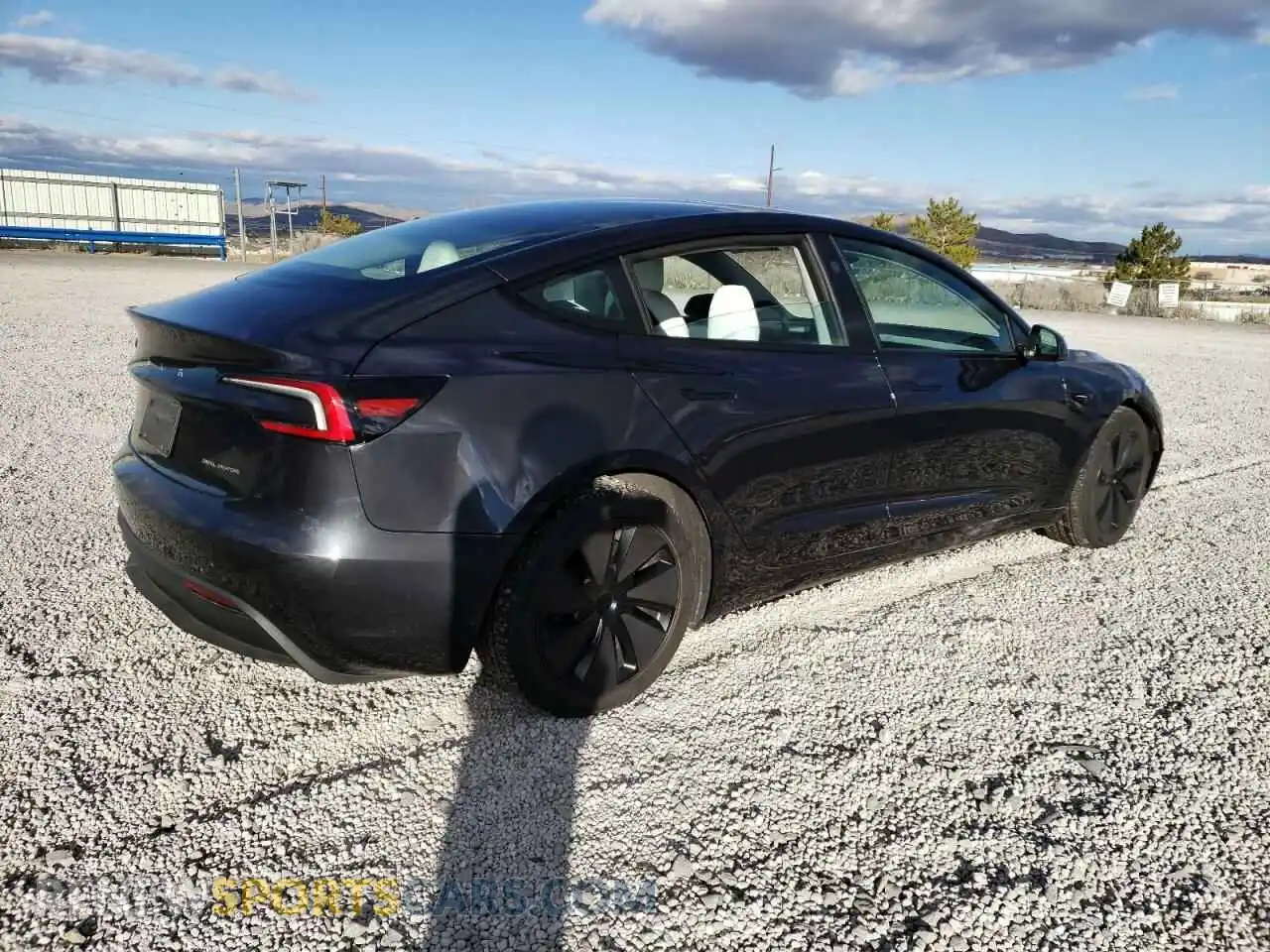 3 Photograph of a damaged car 5YJ3E1EB4RF809143 TESLA MODEL 3 2024
