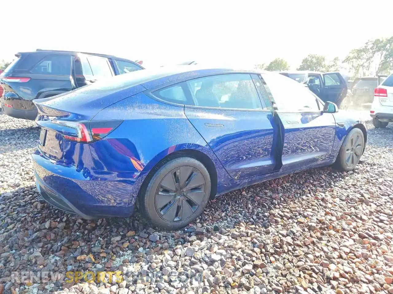 3 fotografías del automóvil dañado 5YJ3E1EB5RF718575 TESLA MODEL 3 2024