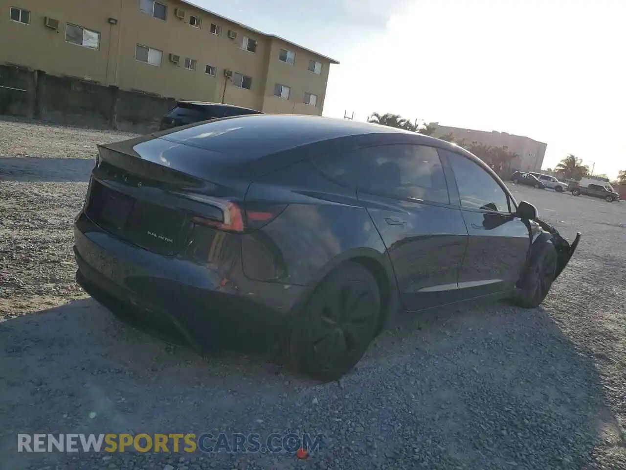 3 Photograph of a damaged car 5YJ3E1EB5RF729978 TESLA MODEL 3 2024